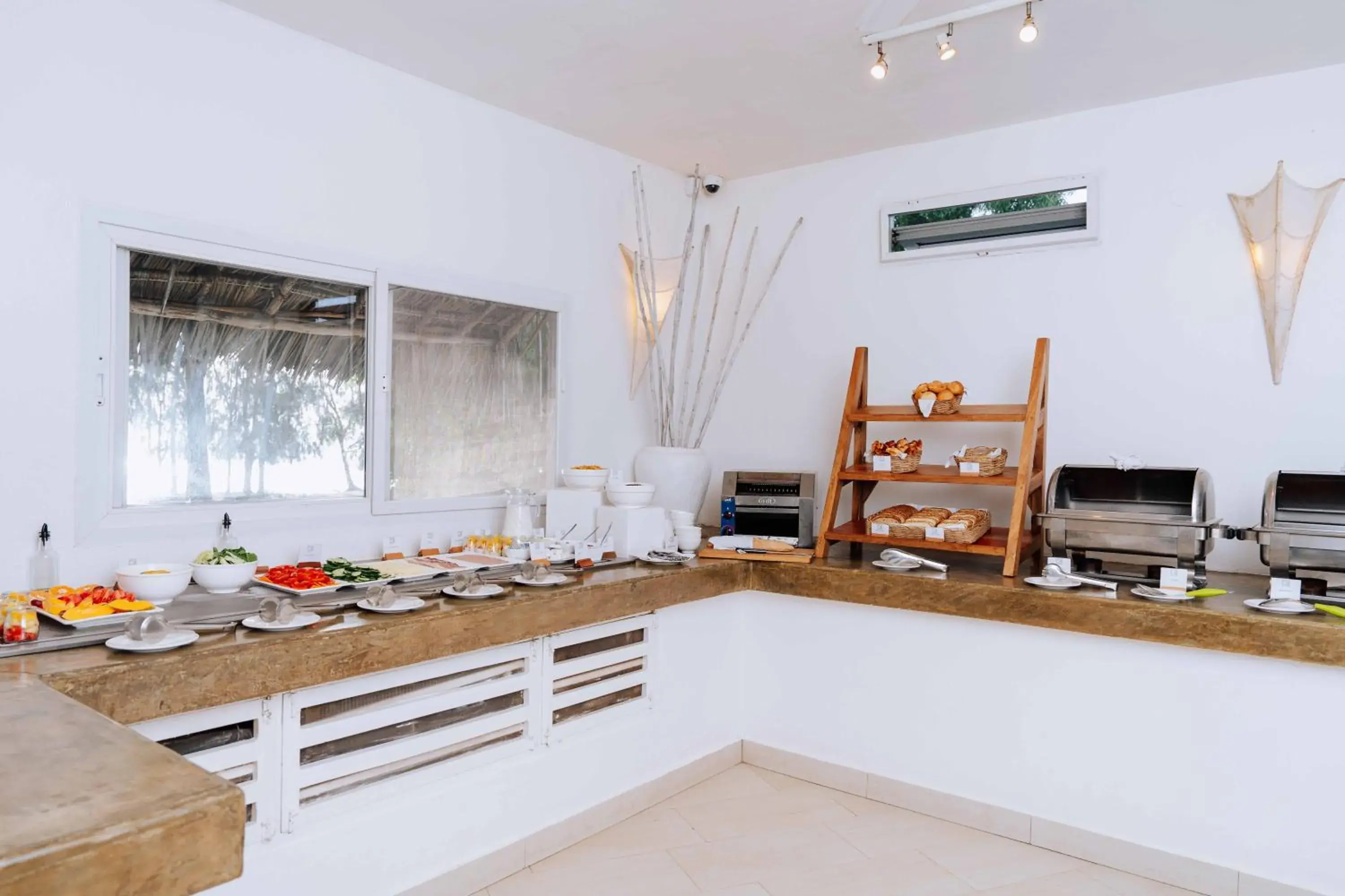 Breakfast in Dhow Inn Boutique Hotel Breakfast in Dhow Inn Boutique Hotel