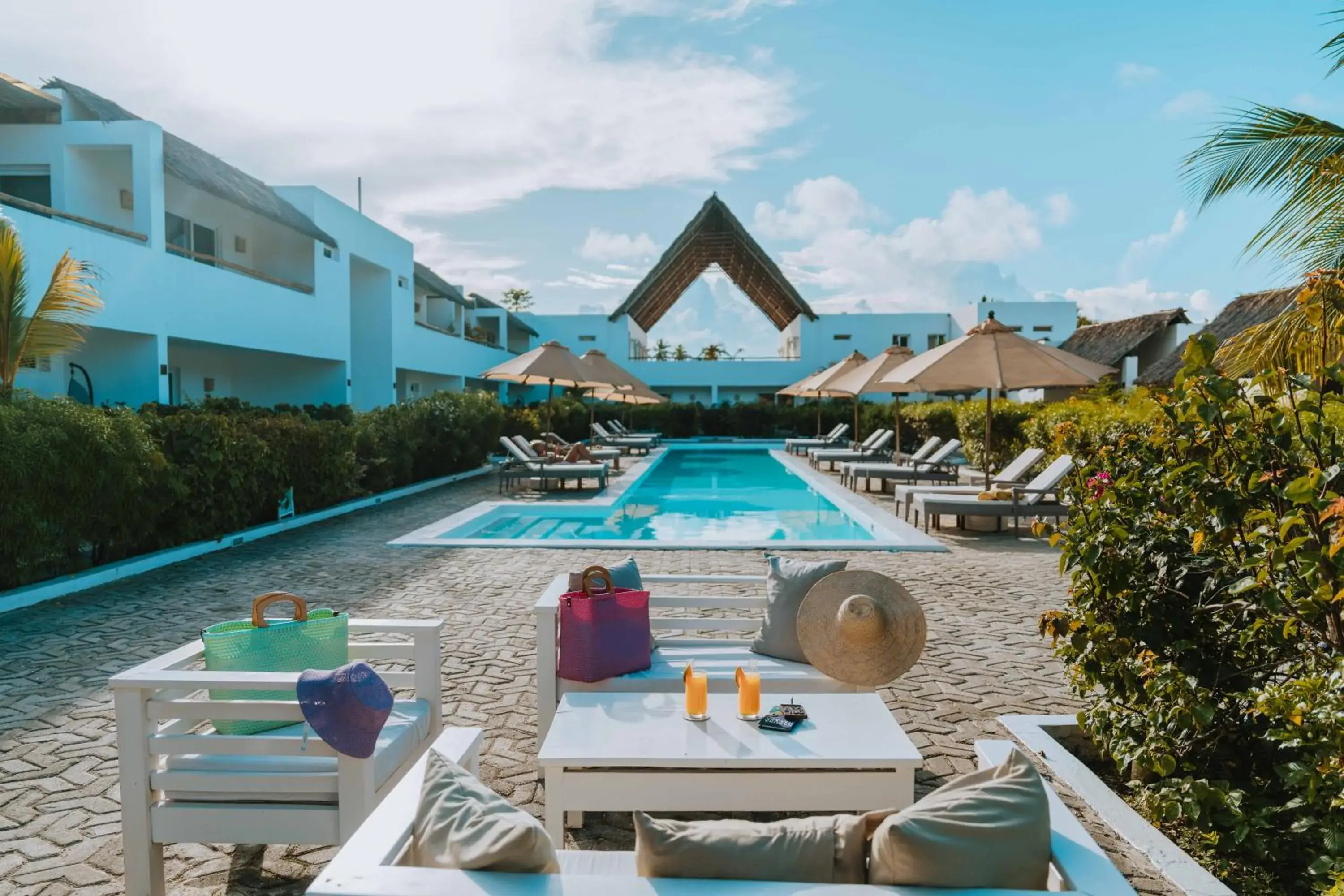 Swimming pool in Dhow Inn Boutique Hotel Swimming pool in Dhow Inn Boutique Hotel