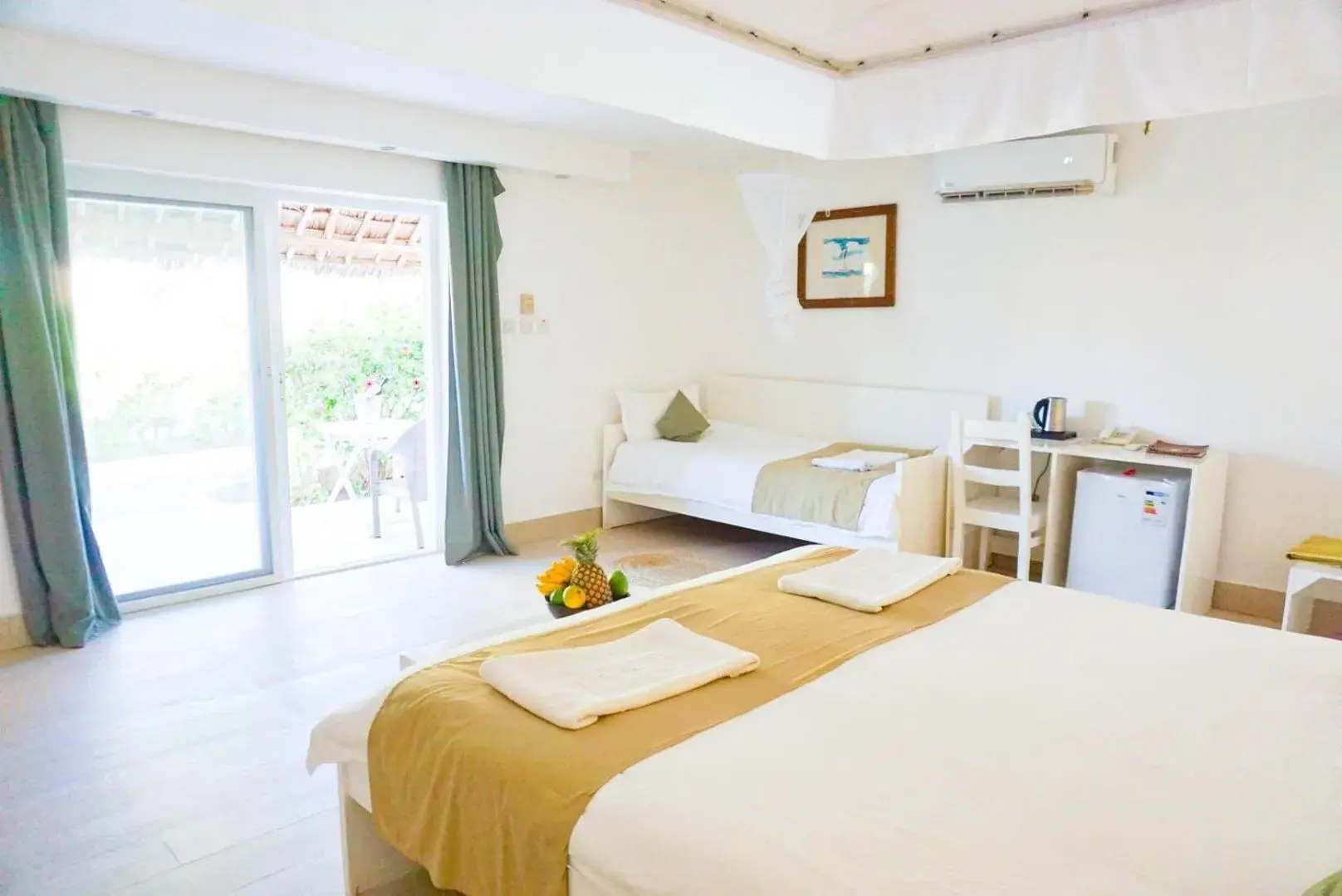 Bedroom, Bed in Dhow Inn Boutique Hotel Bedroom, Bed in Dhow Inn Boutique Hotel