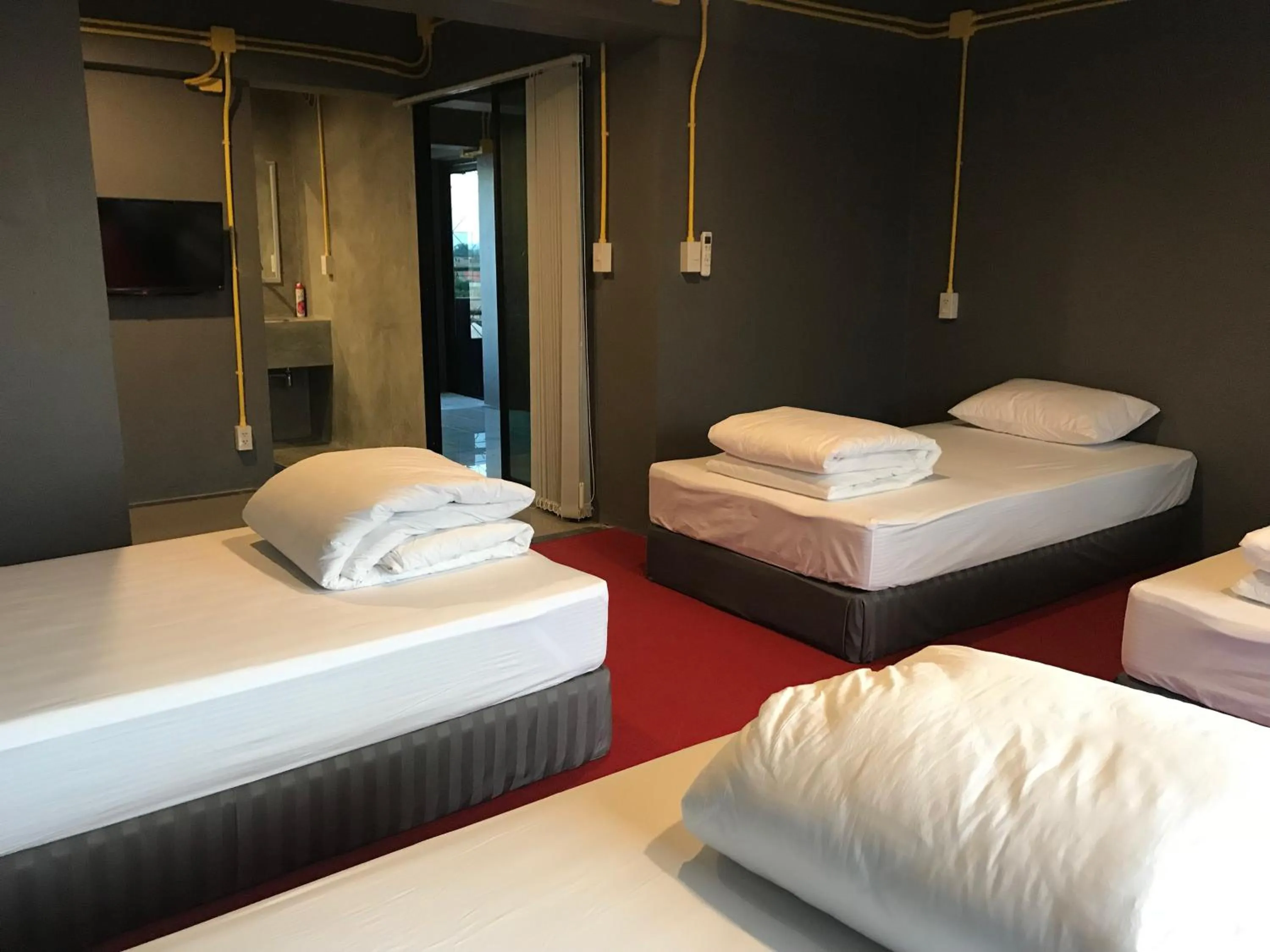 Bed in 248 STREET HOSTEL