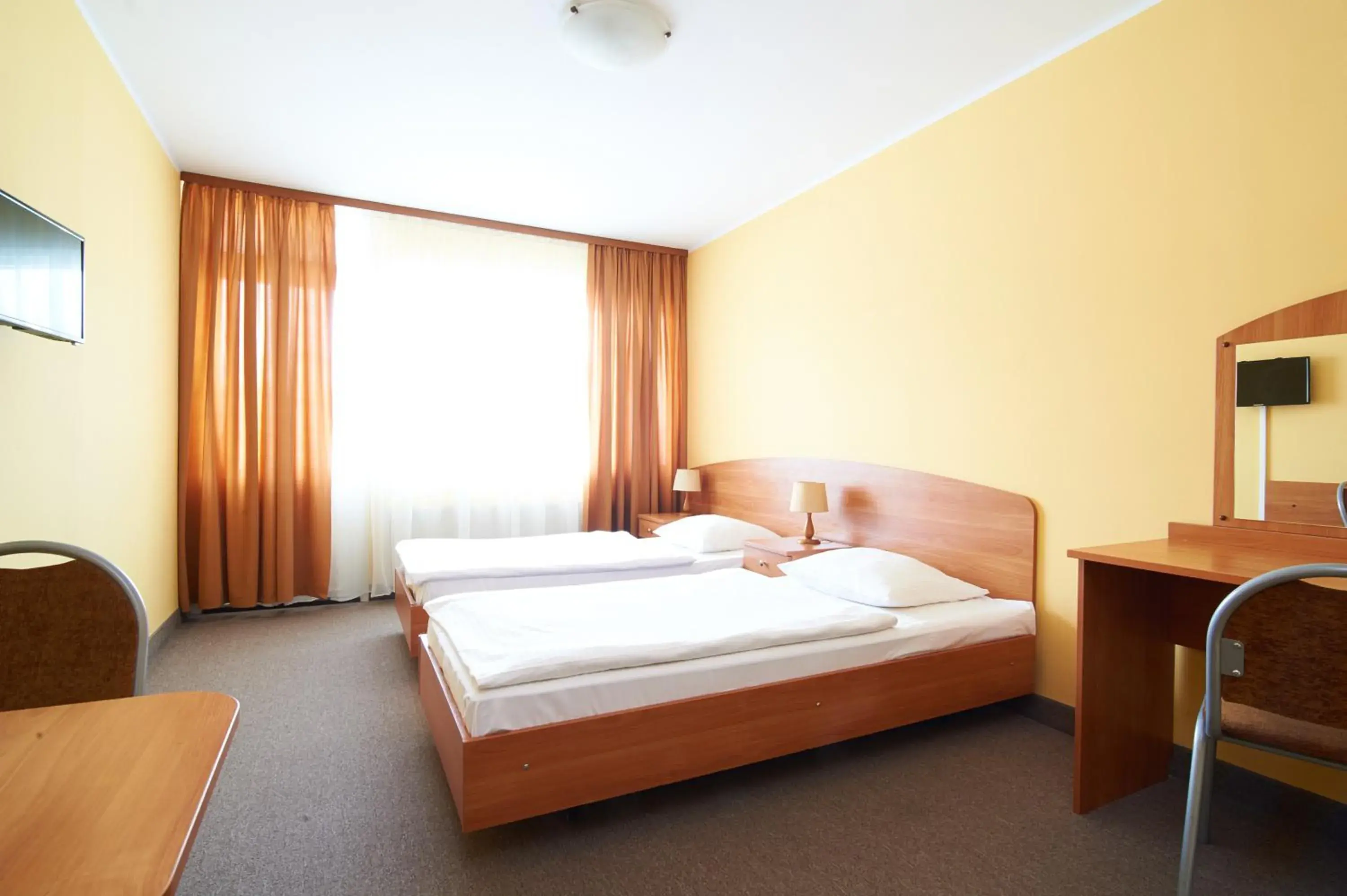 Standard Twin Room - single occupancy in Obiekt Hotelarski Patron Standard Twin Room - single occupancy in Obiekt Hotelarski Patron