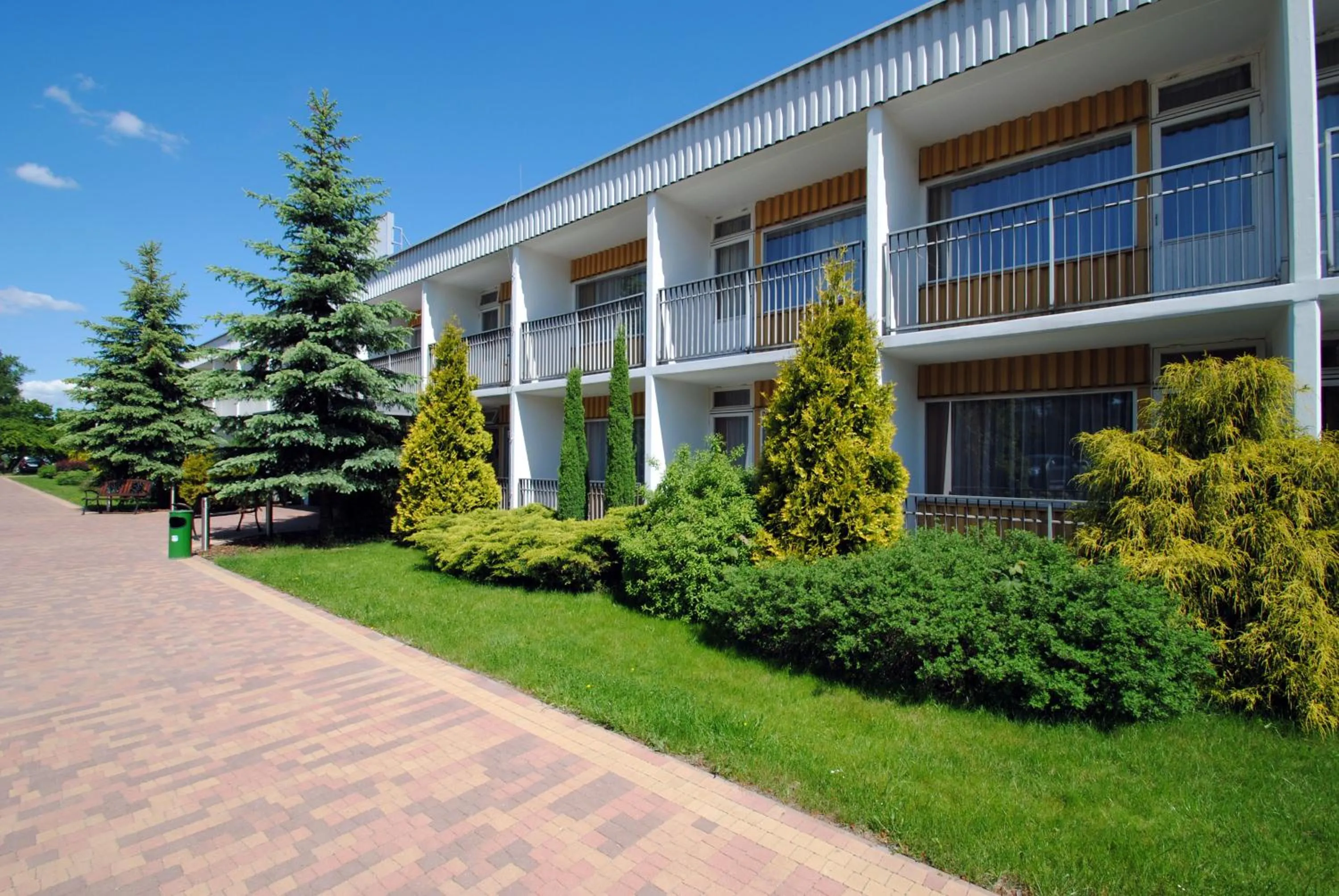 Facade/entrance in Obiekt Hotelarski Patron