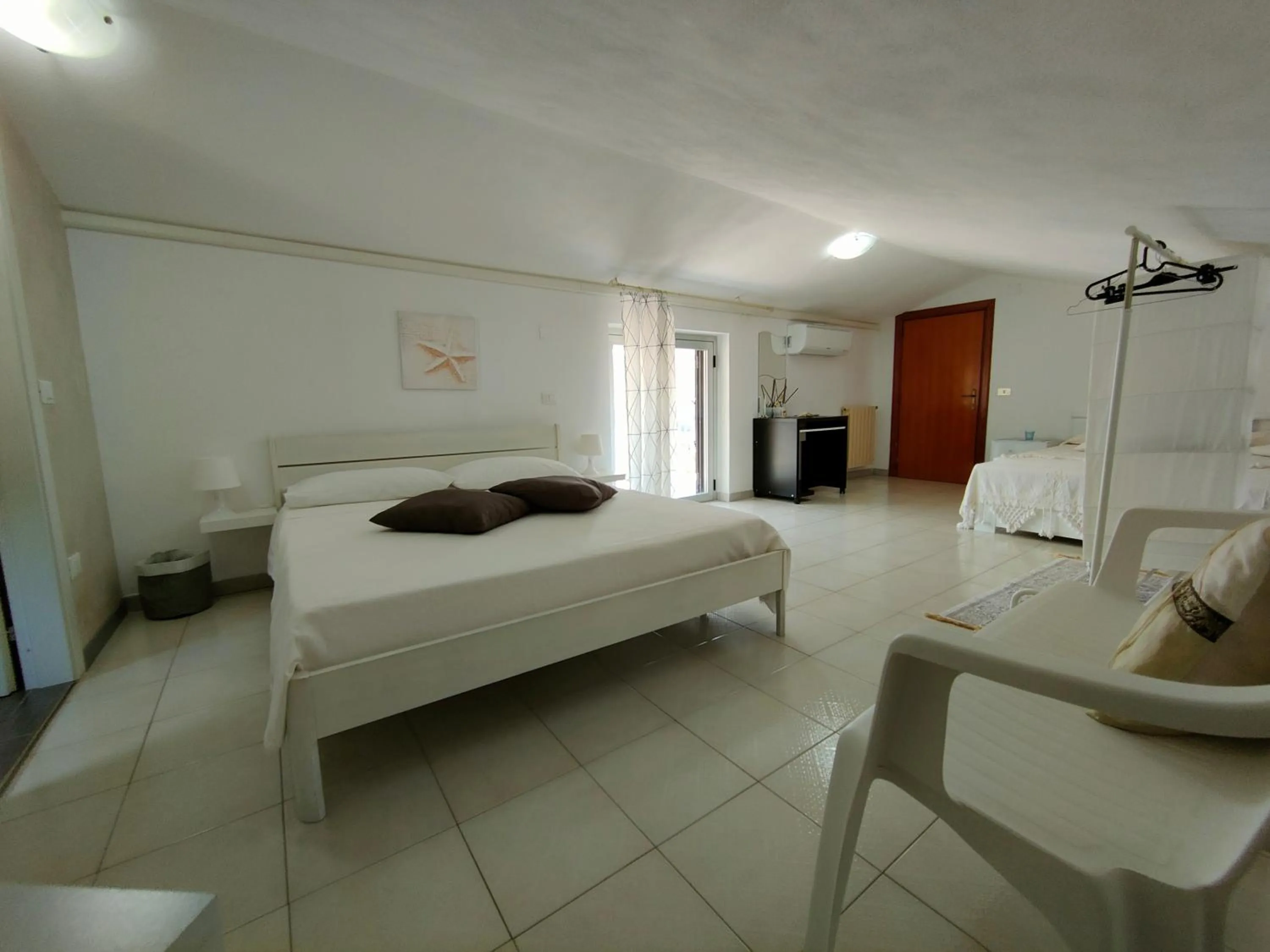 Bed in Bed and Breakfast Champagne