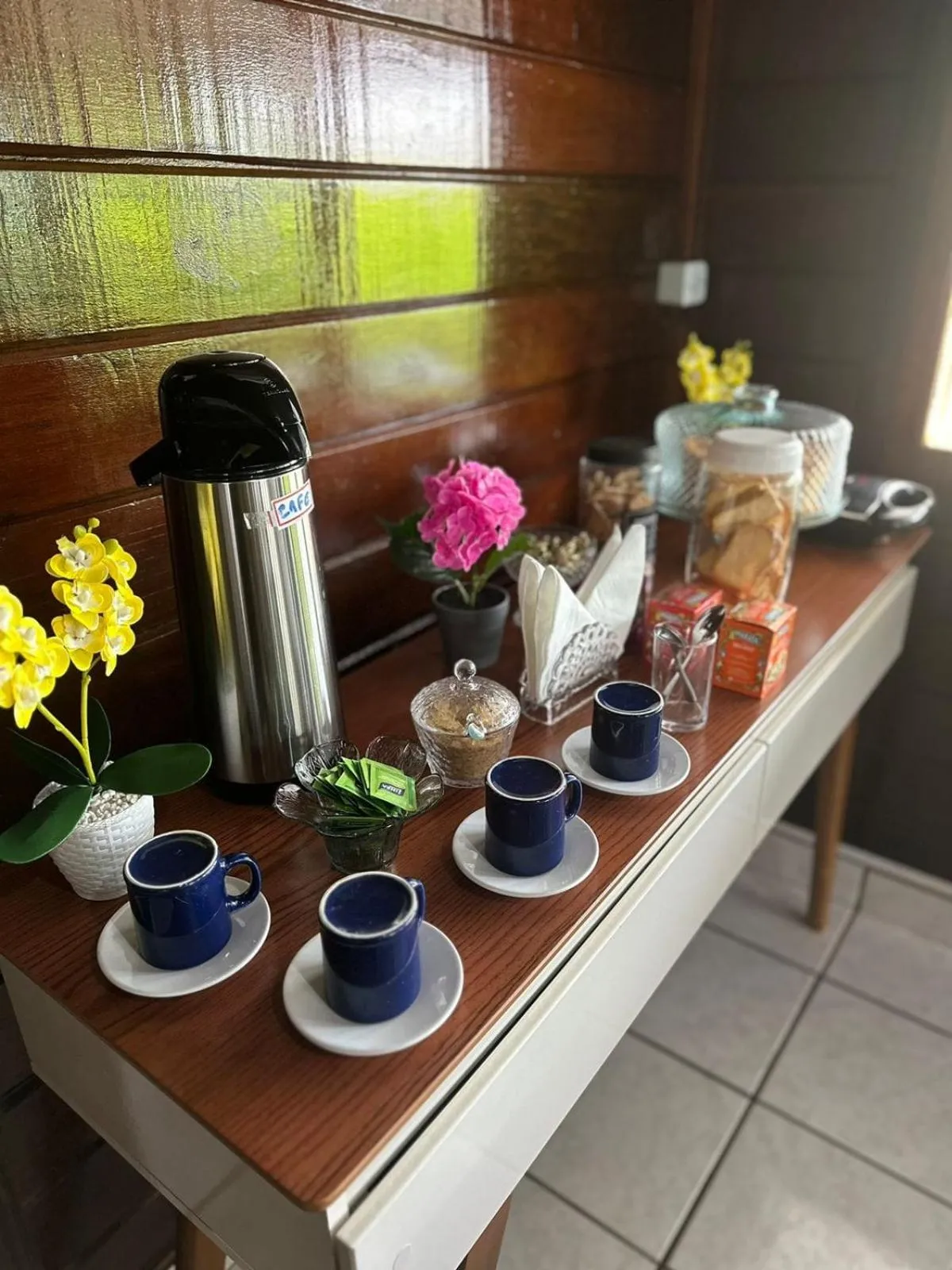 Coffee/tea facilities in Pousada das Flores