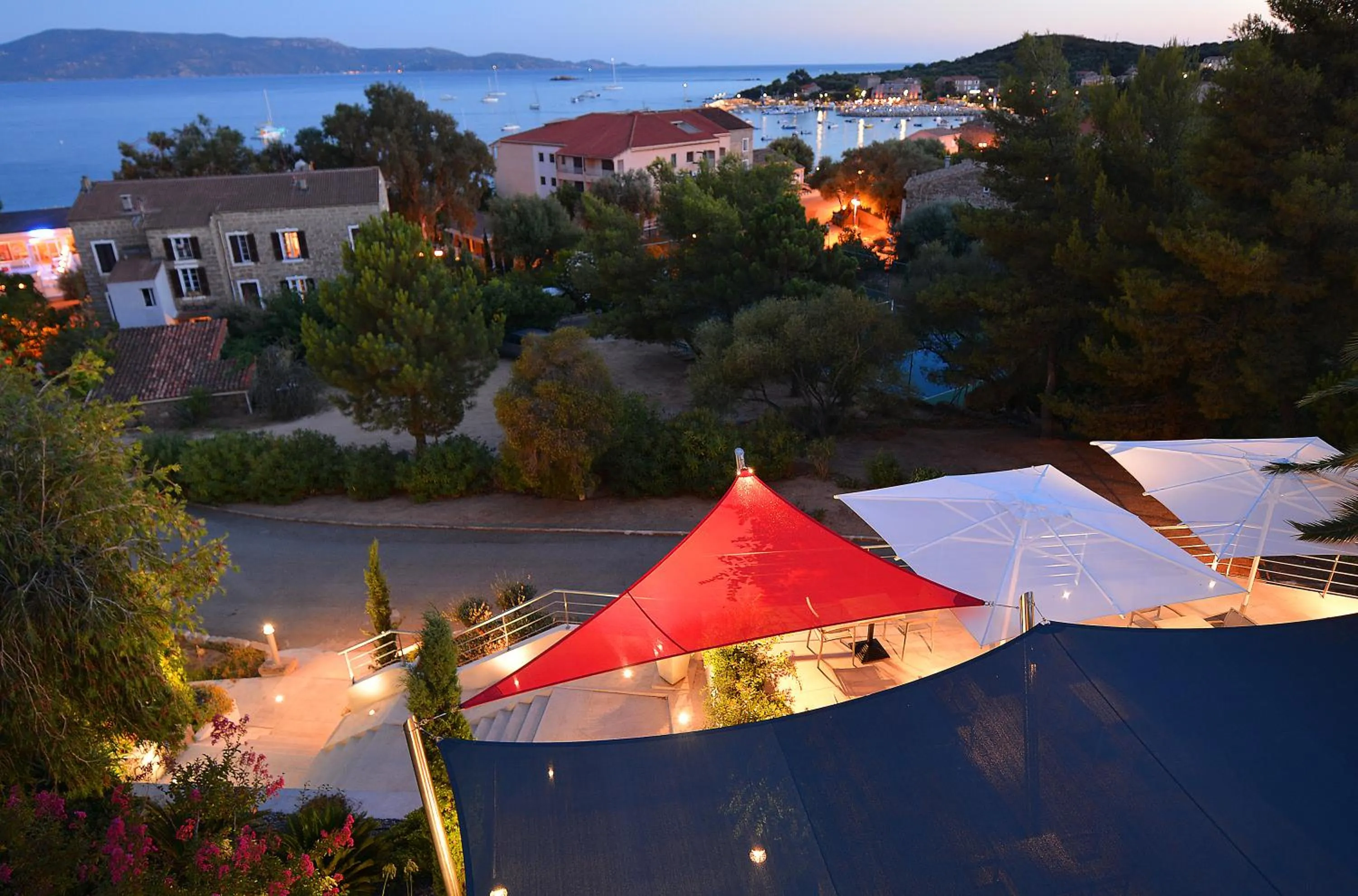 Neighbourhood in Hotel Les Eucalyptus