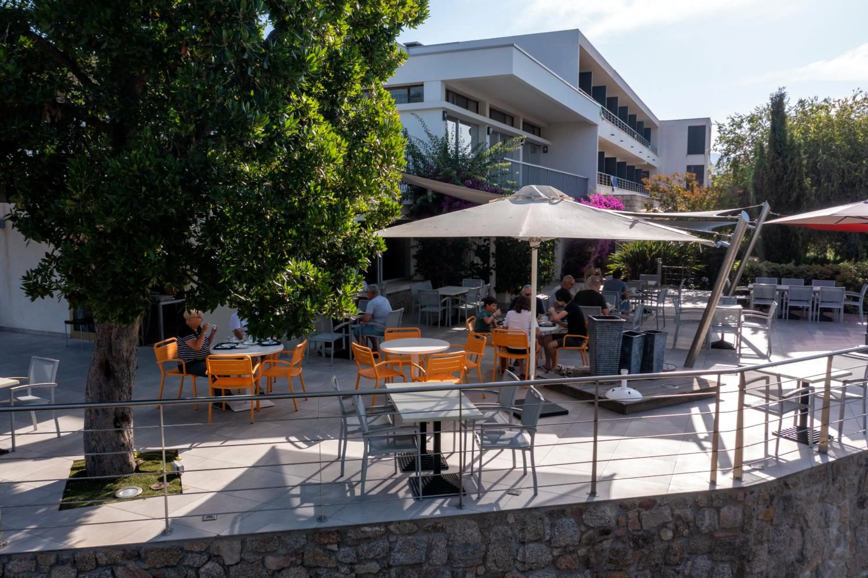 Patio in Hotel Les Eucalyptus