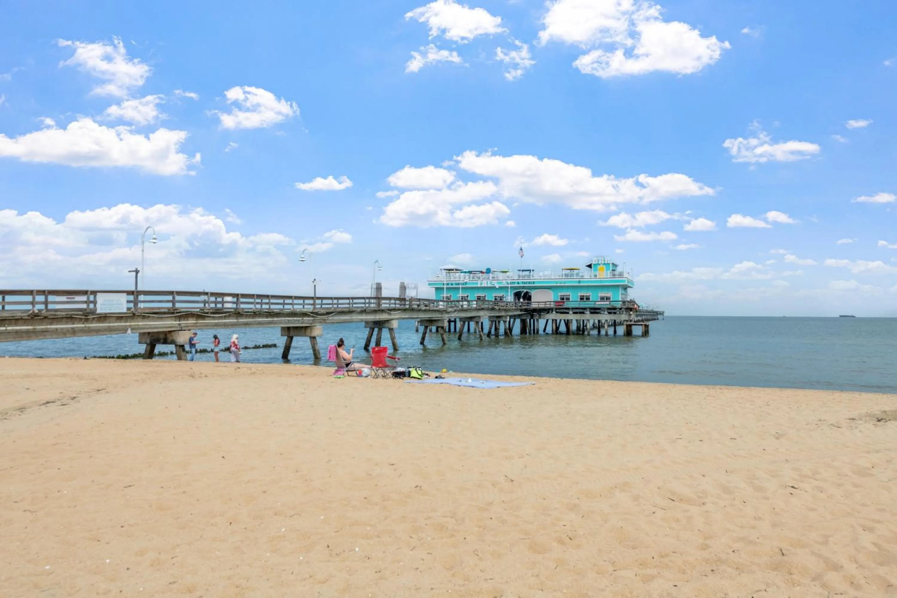 Sea view in Budget Inn-Norfolk, VA - Oceanview