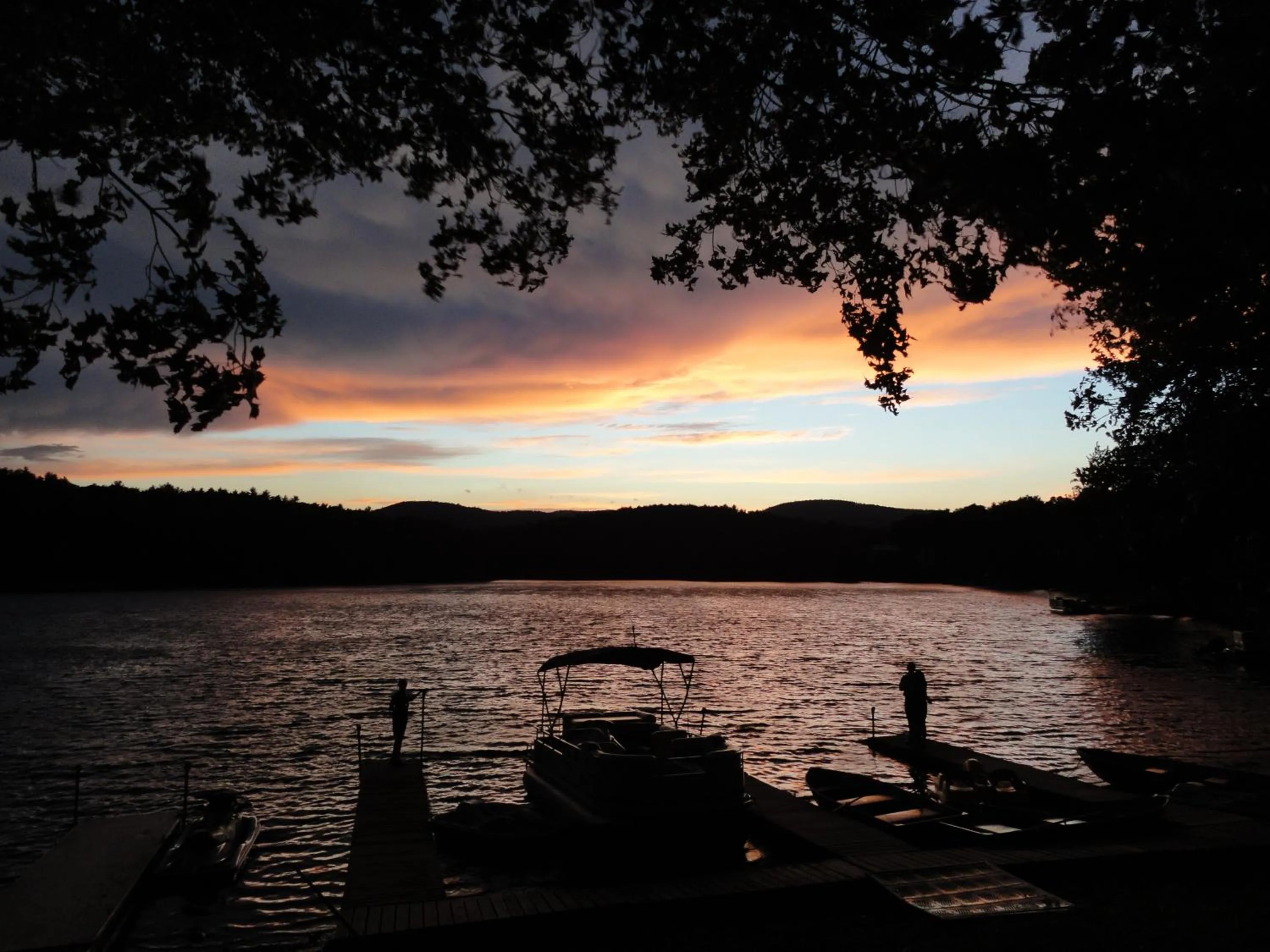 Lake view in The Elms Waterfront Cottages