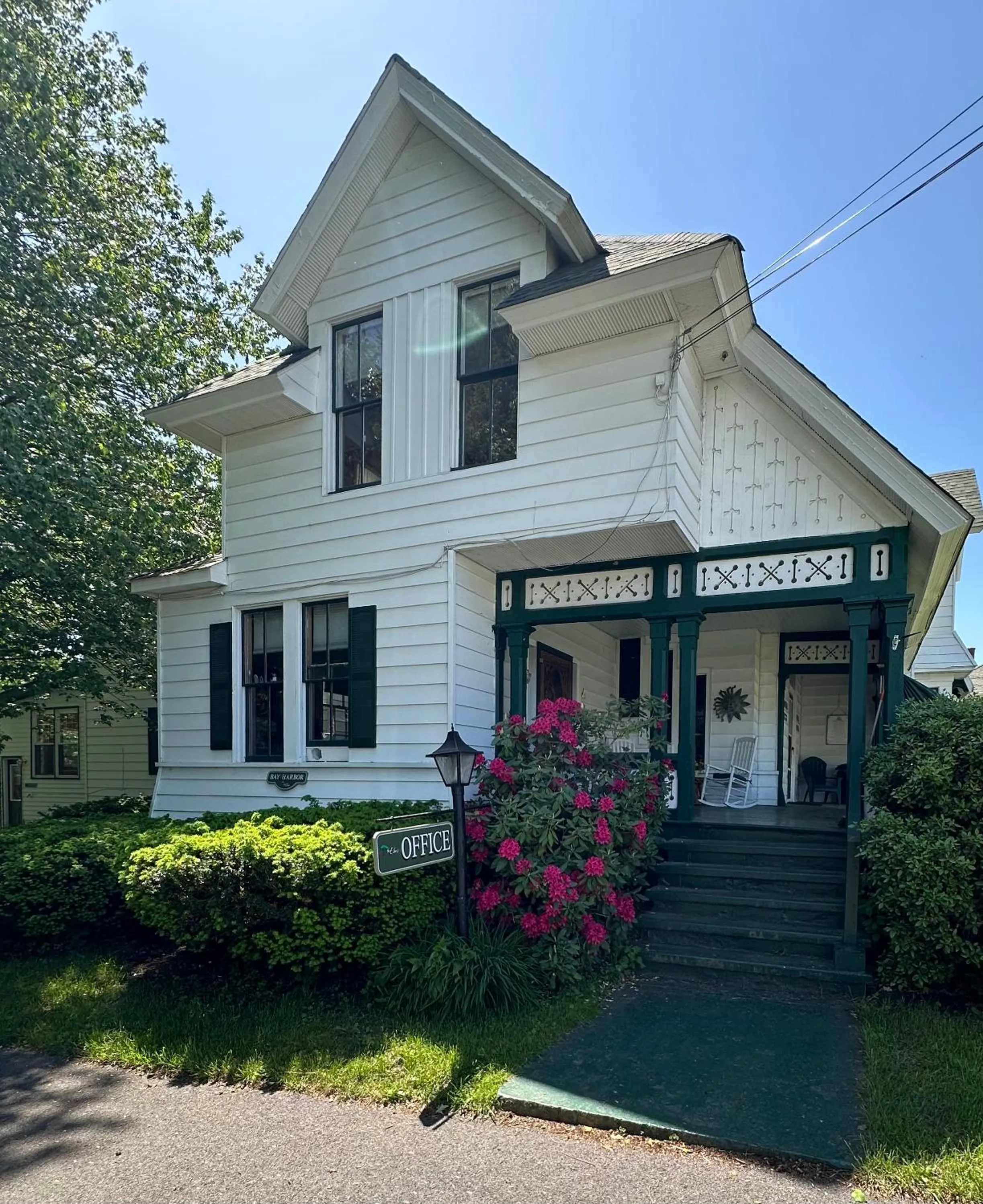 Property building in The Elms Waterfront Cottages