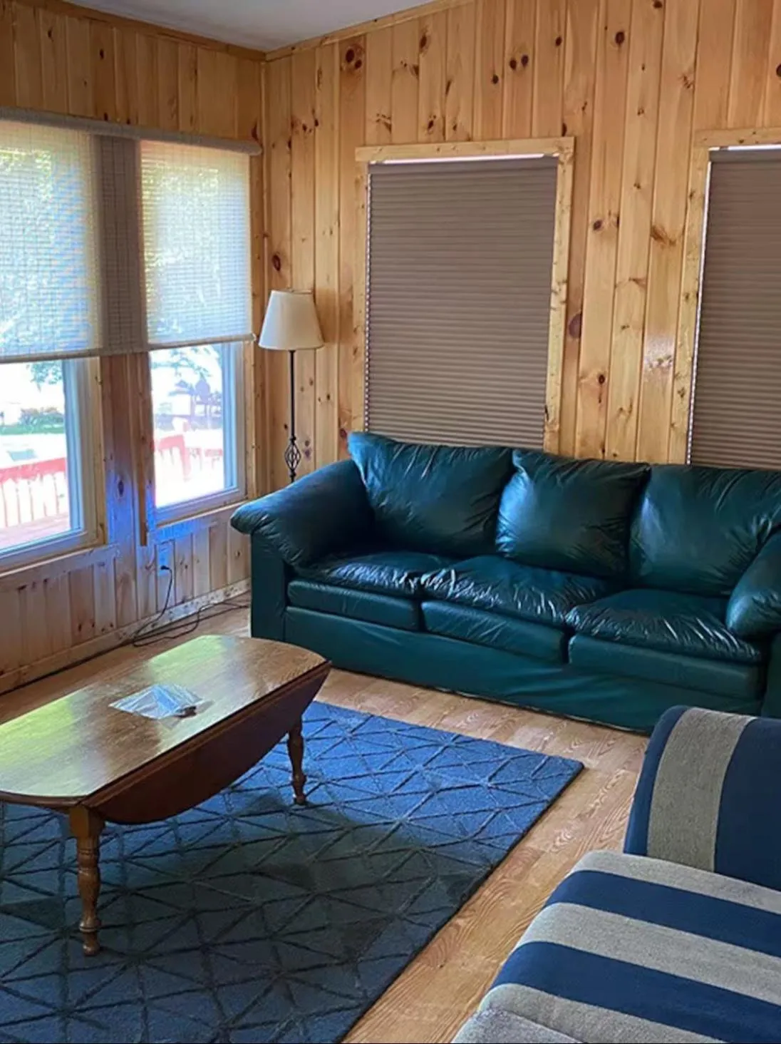 Living room in The Elms Waterfront Cottages