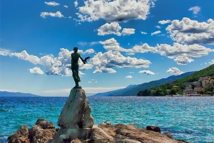 Apartments Kestenovi Dvori Apartments Kestenovi Dvori