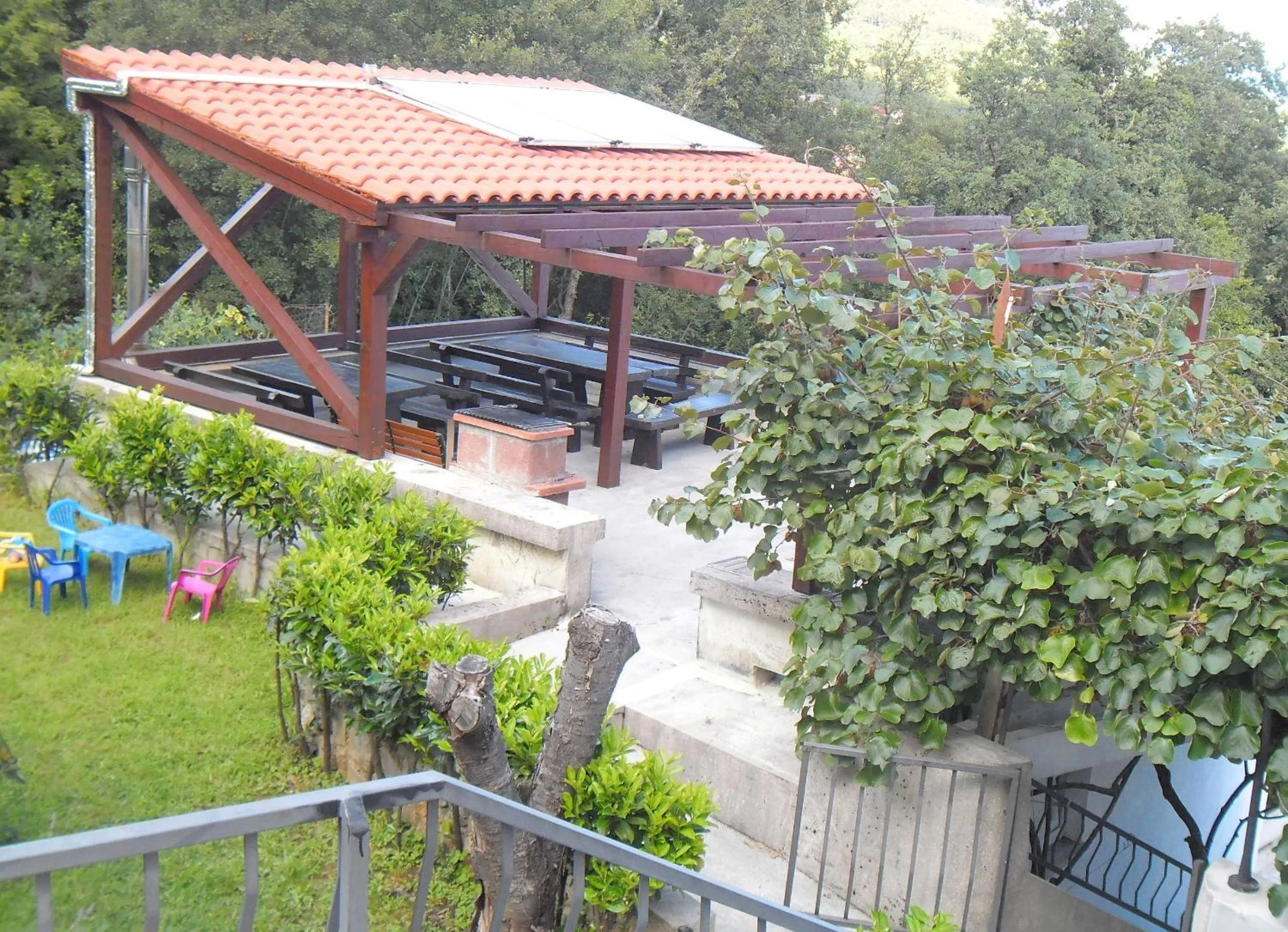 Garden in Apartments Kestenovi Dvori