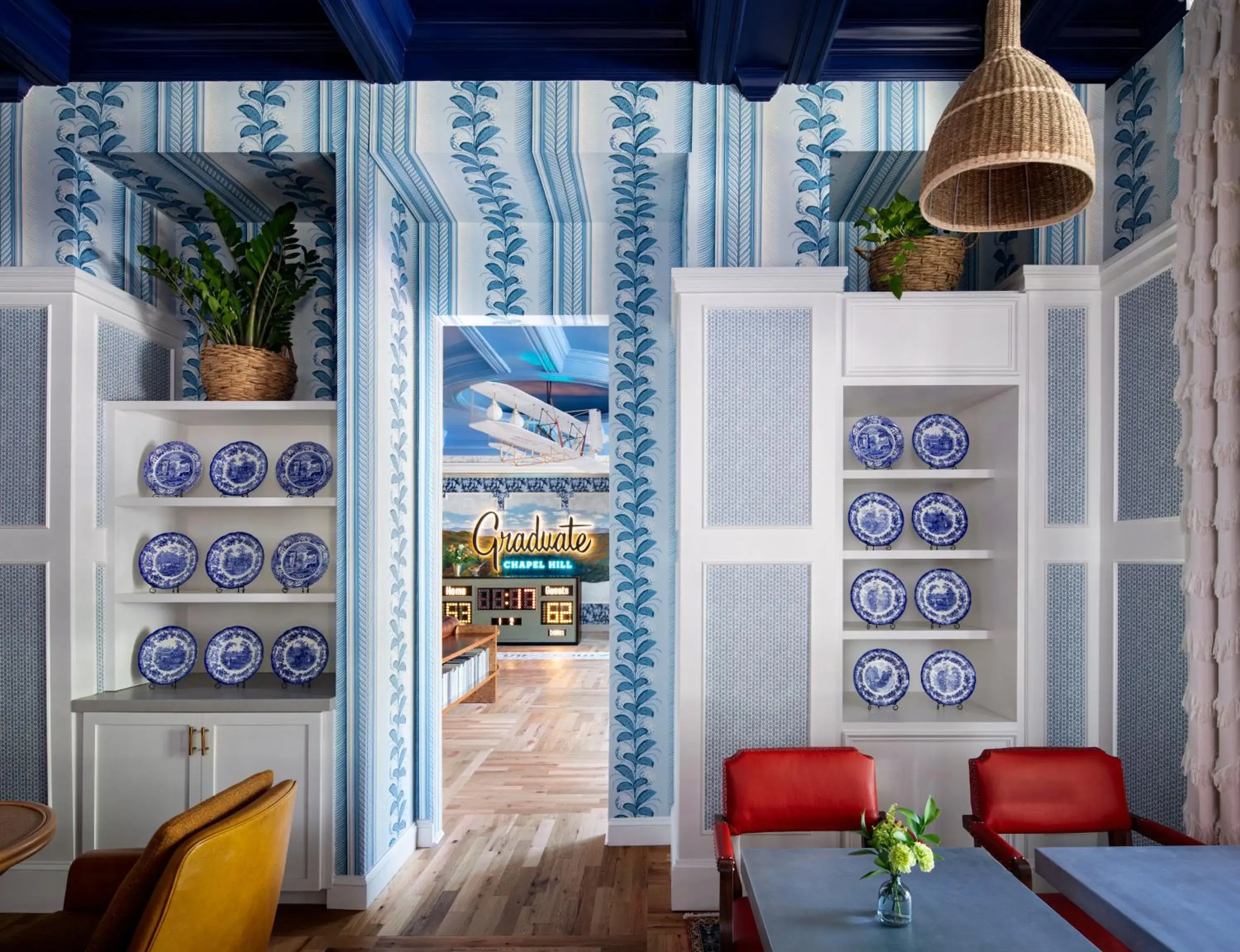 Restaurant/places to eat in Graduate by Hilton Chapel Hill Restaurant/places to eat in Graduate by Hilton Chapel Hill