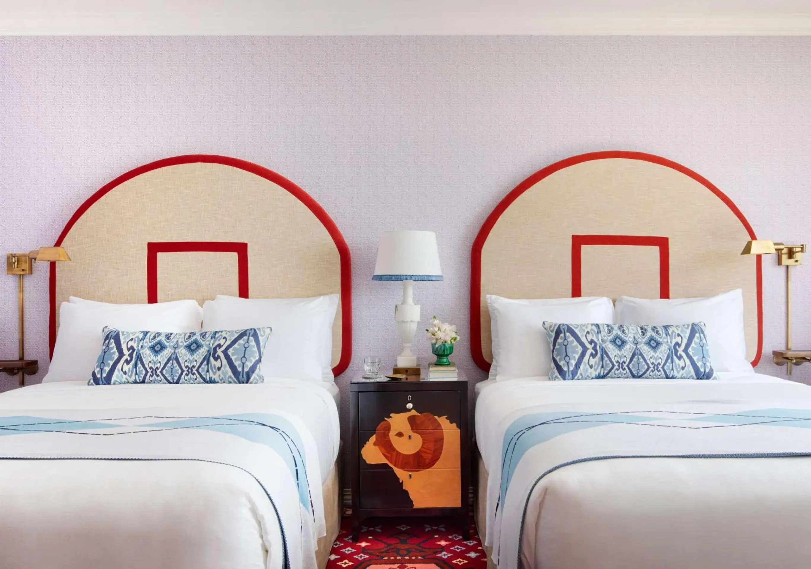 Bed in Graduate by Hilton Chapel Hill Bed in Graduate by Hilton Chapel Hill