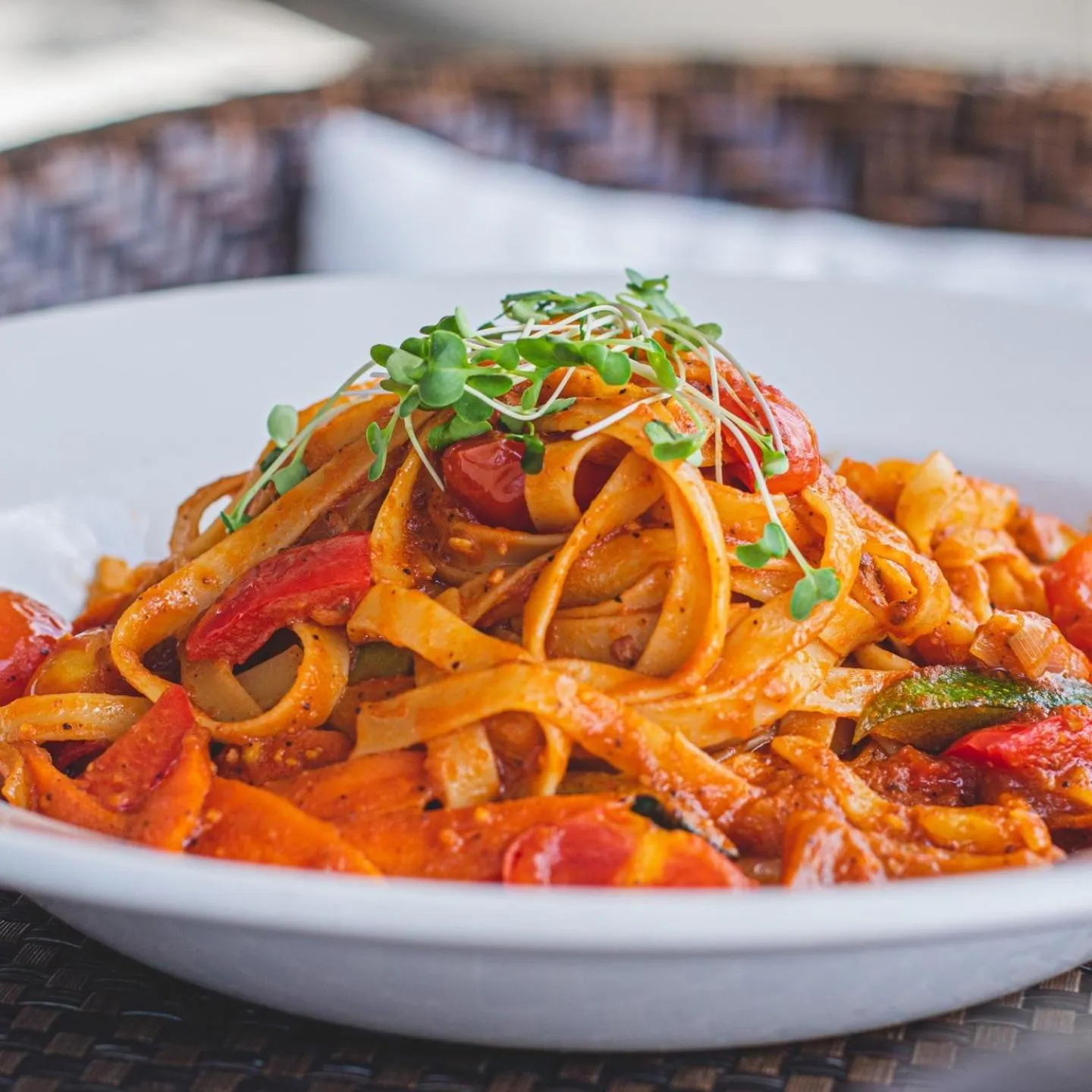 Food and drinks in Trade Winds Hotel