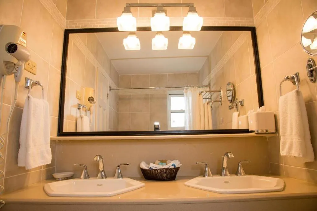 Bathroom in Trade Winds Hotel Antigua