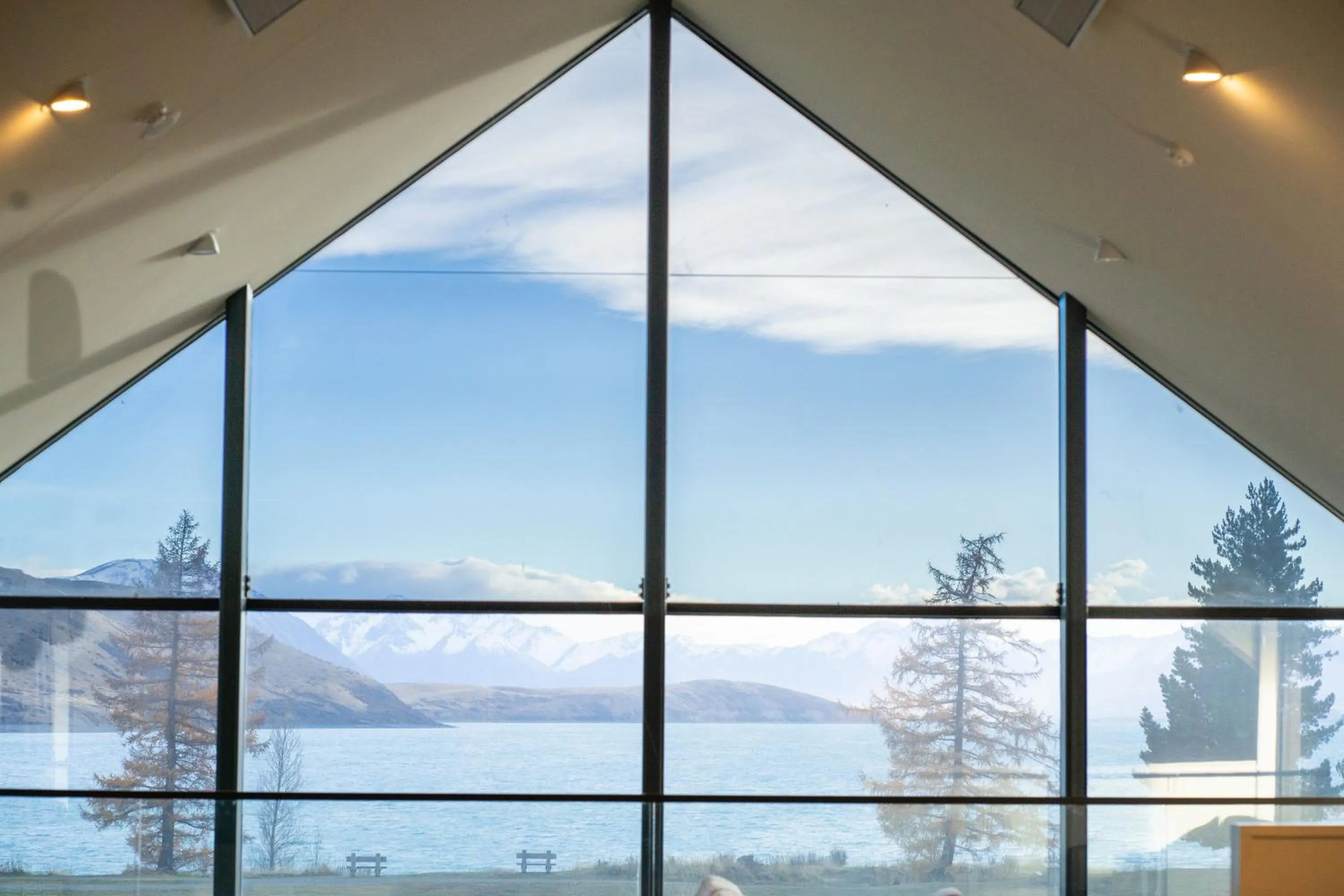 Day in Haka House Lake Tekapo