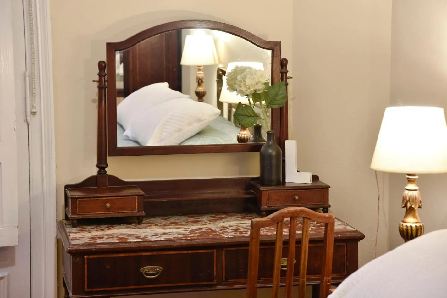 Photo of the whole room, Bed in Hotel Palacio