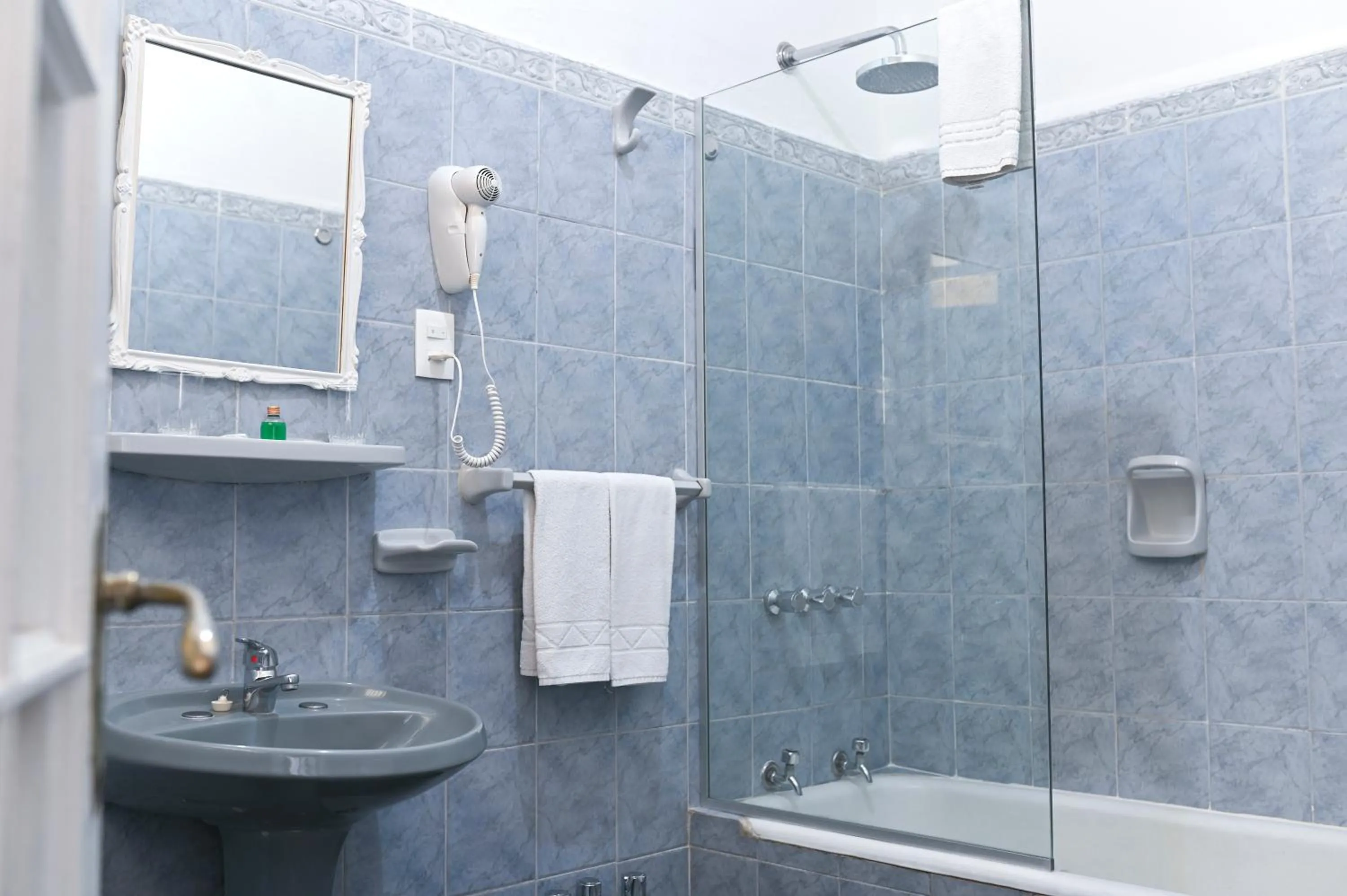 Bathroom in Hotel Palacio