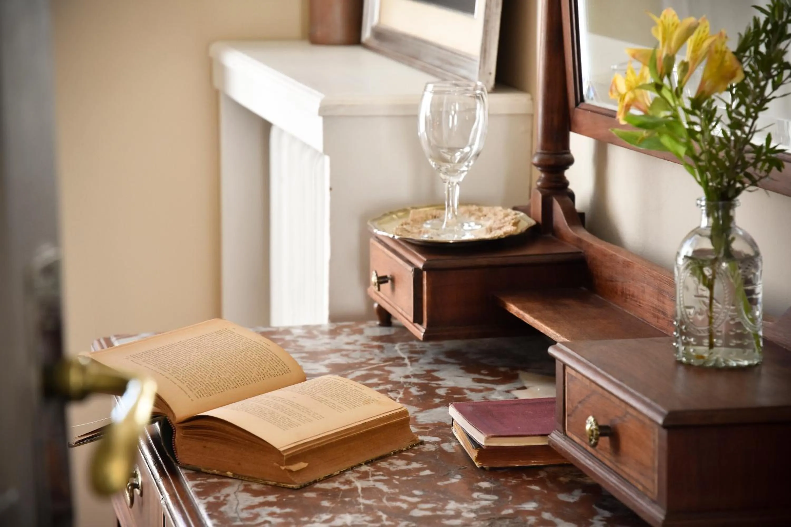 Bedroom in Hotel Palacio