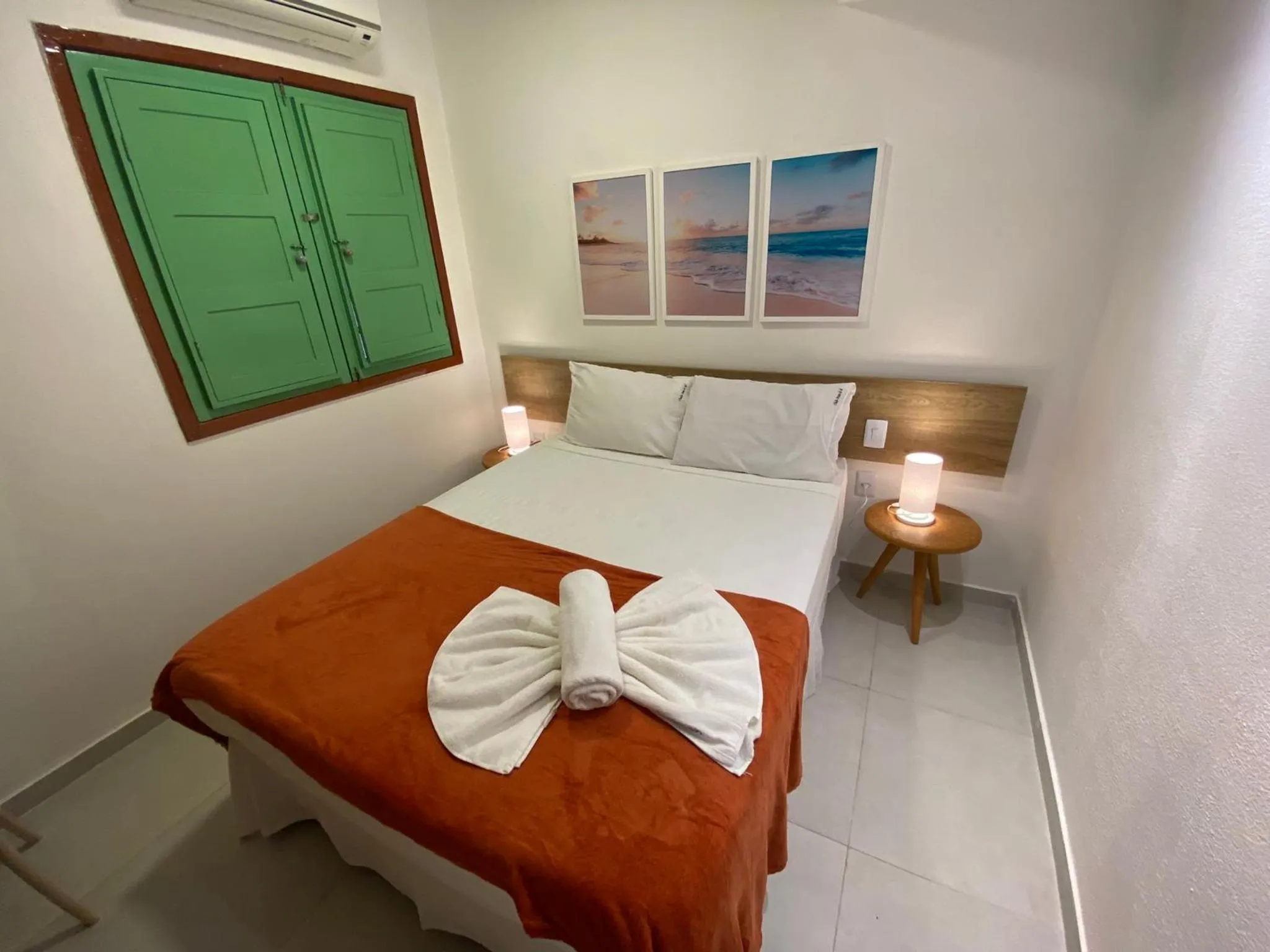 Bedroom, Bed in Chalés Praias do Sul