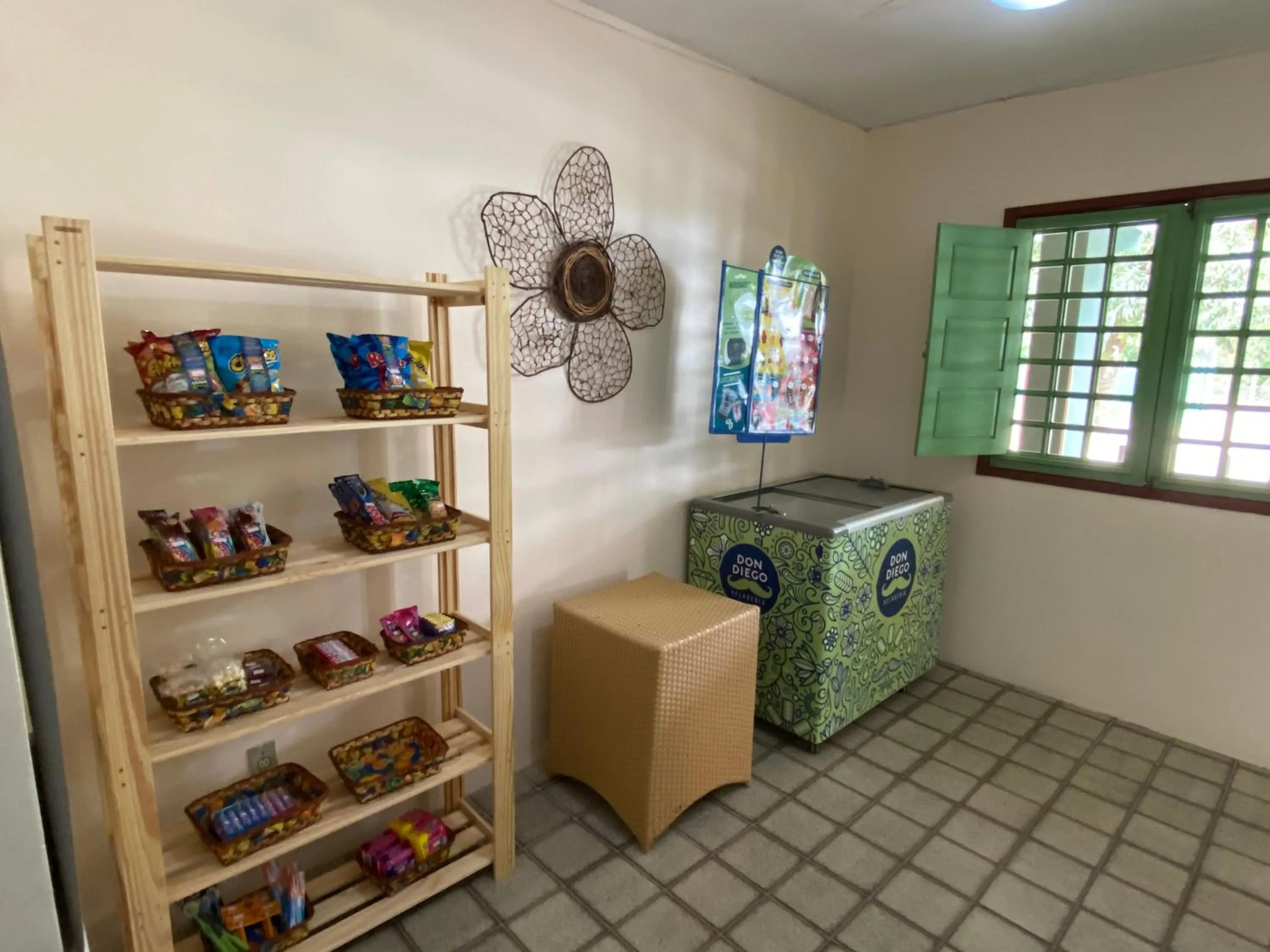 On-site shops in Chalés Praias do Sul