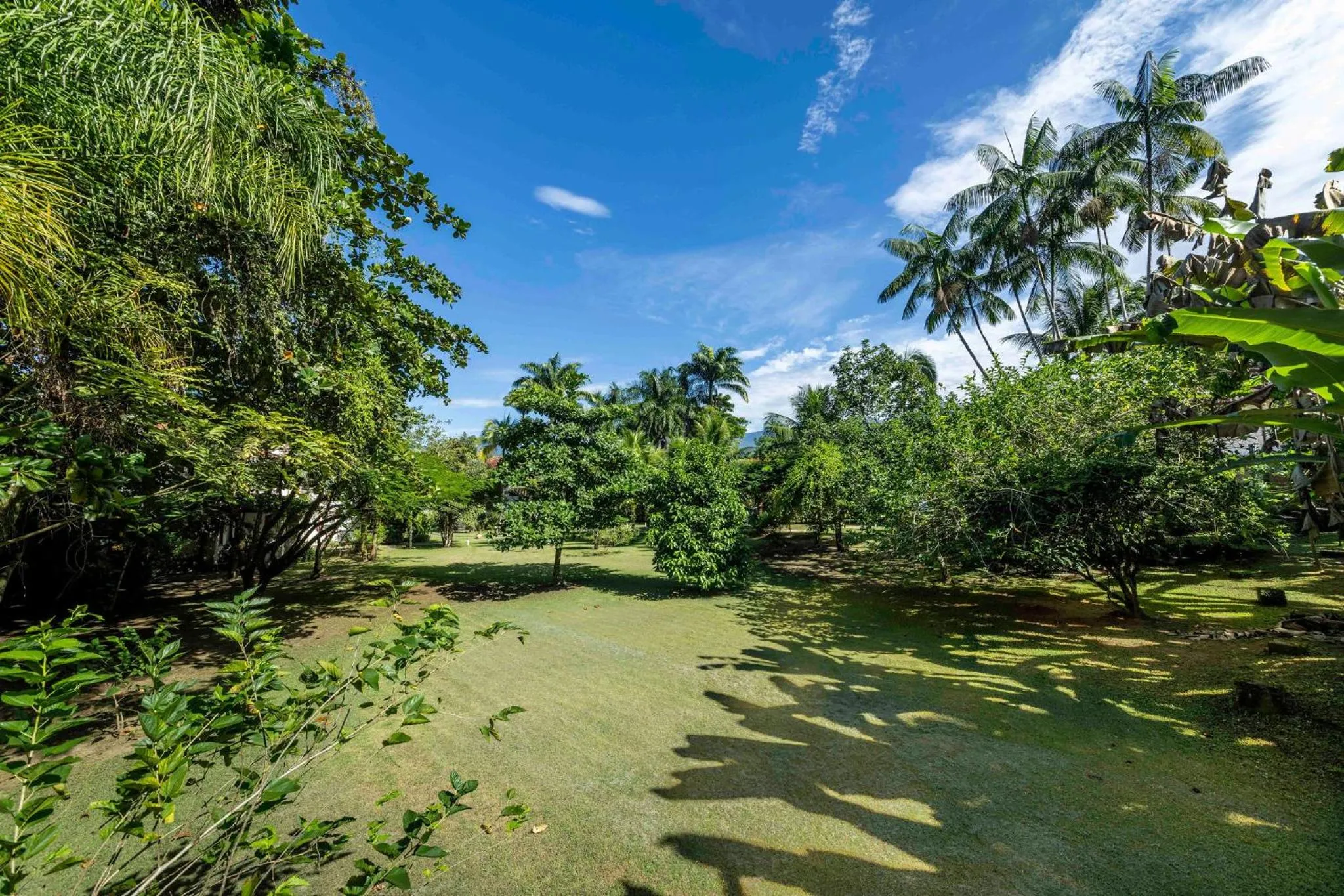 Spring in Casa Condominio Piccola Paraty