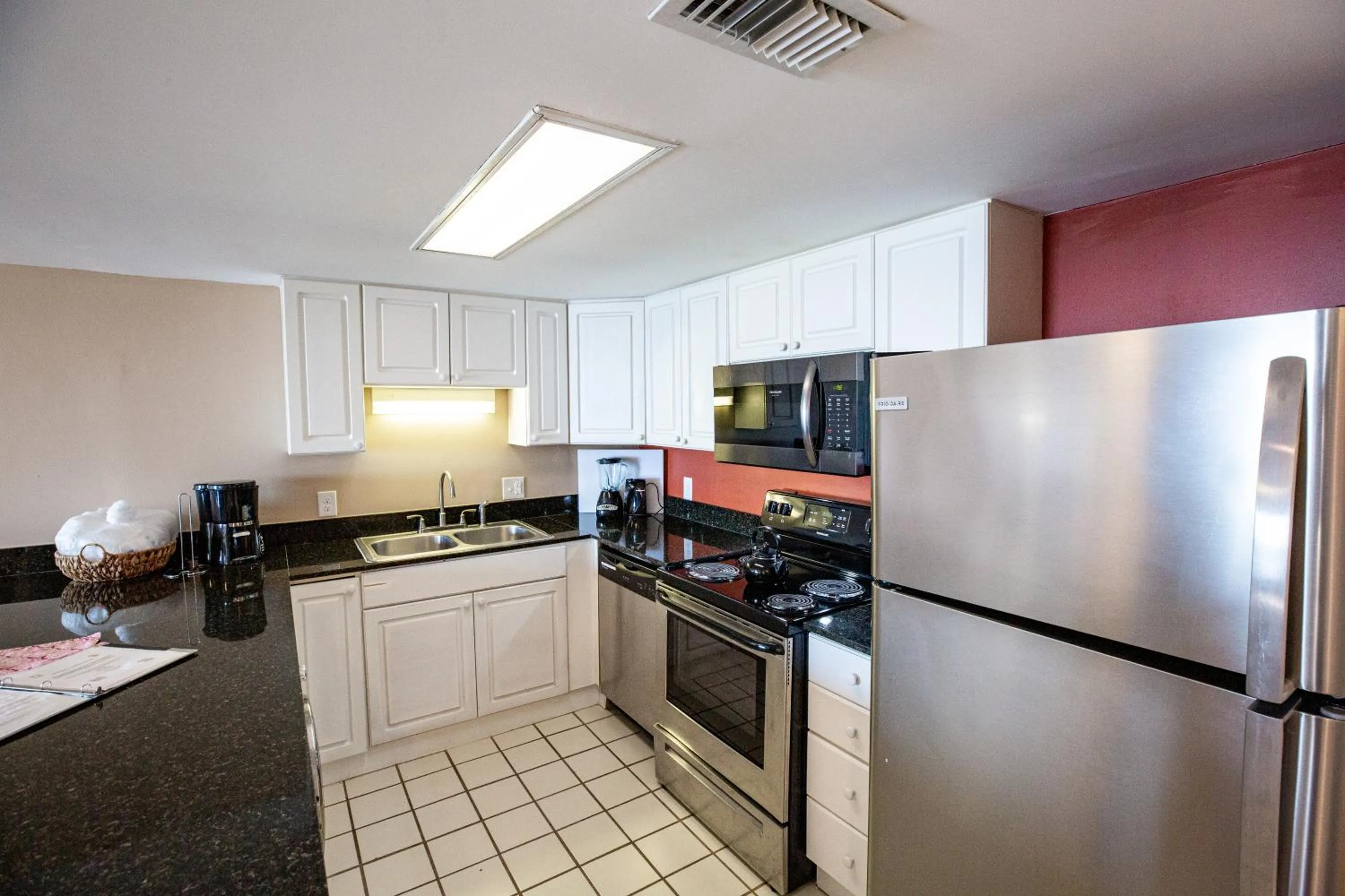 Kitchen or kitchenette in Atalaya Towers