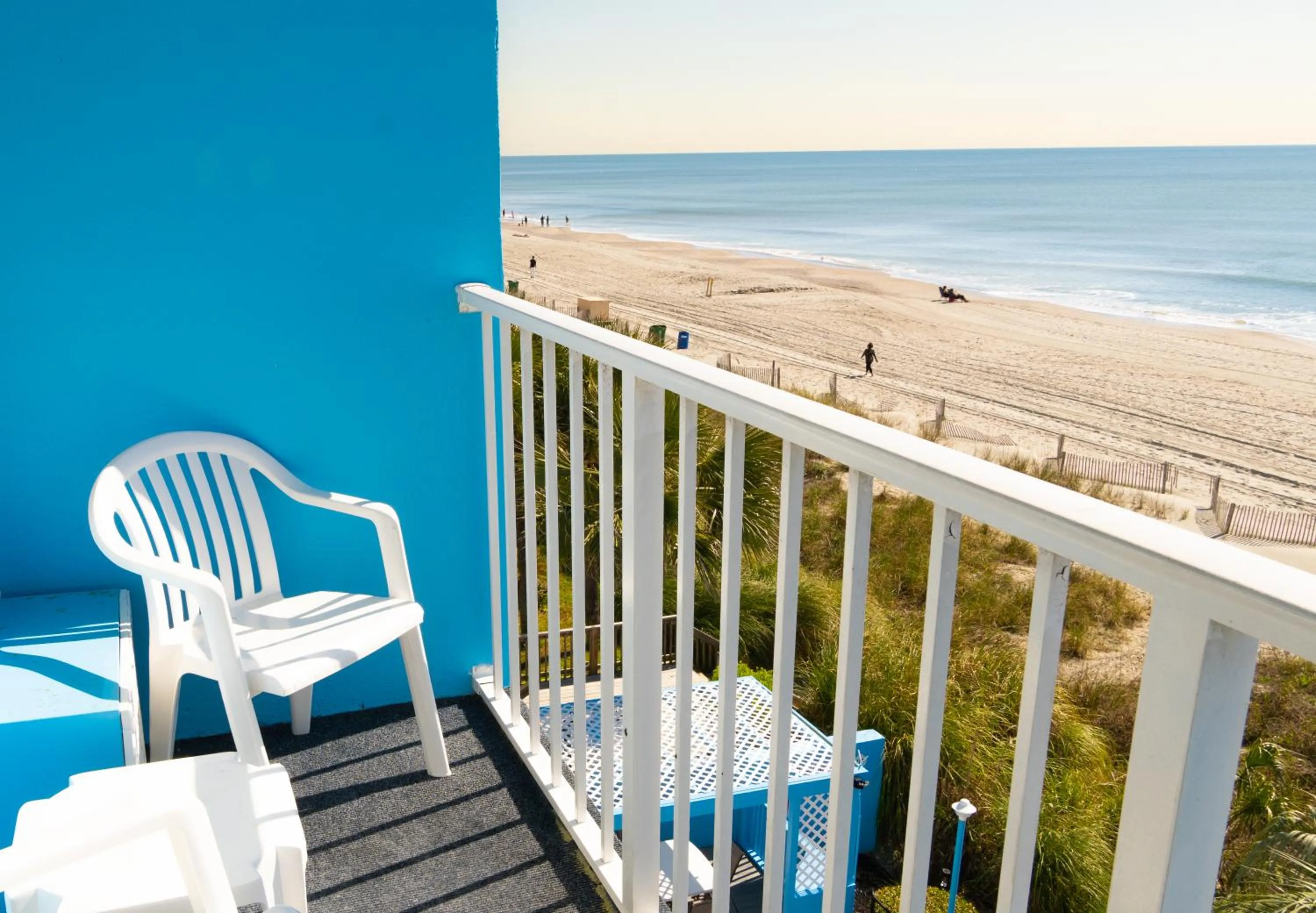 Balcony/Terrace in Beach Club at Montego Inn