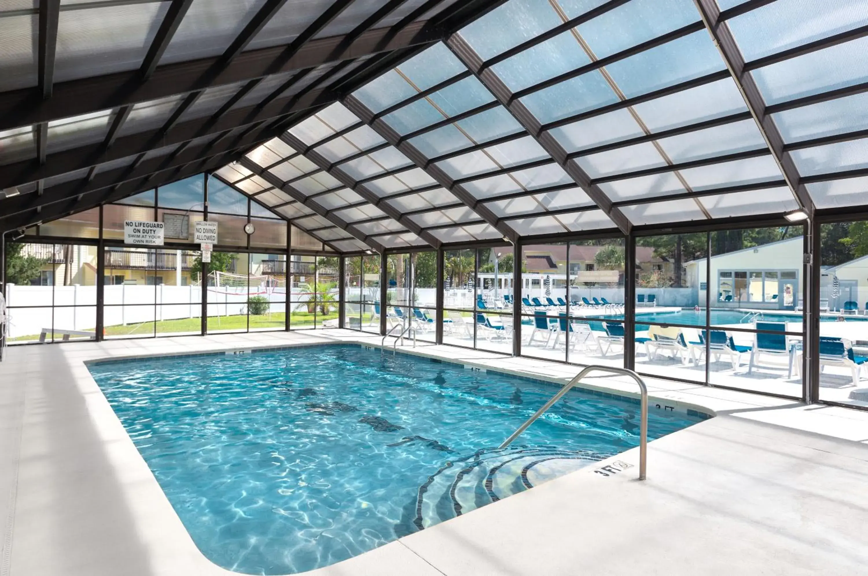 Pool view in The Links Pool view in The Links