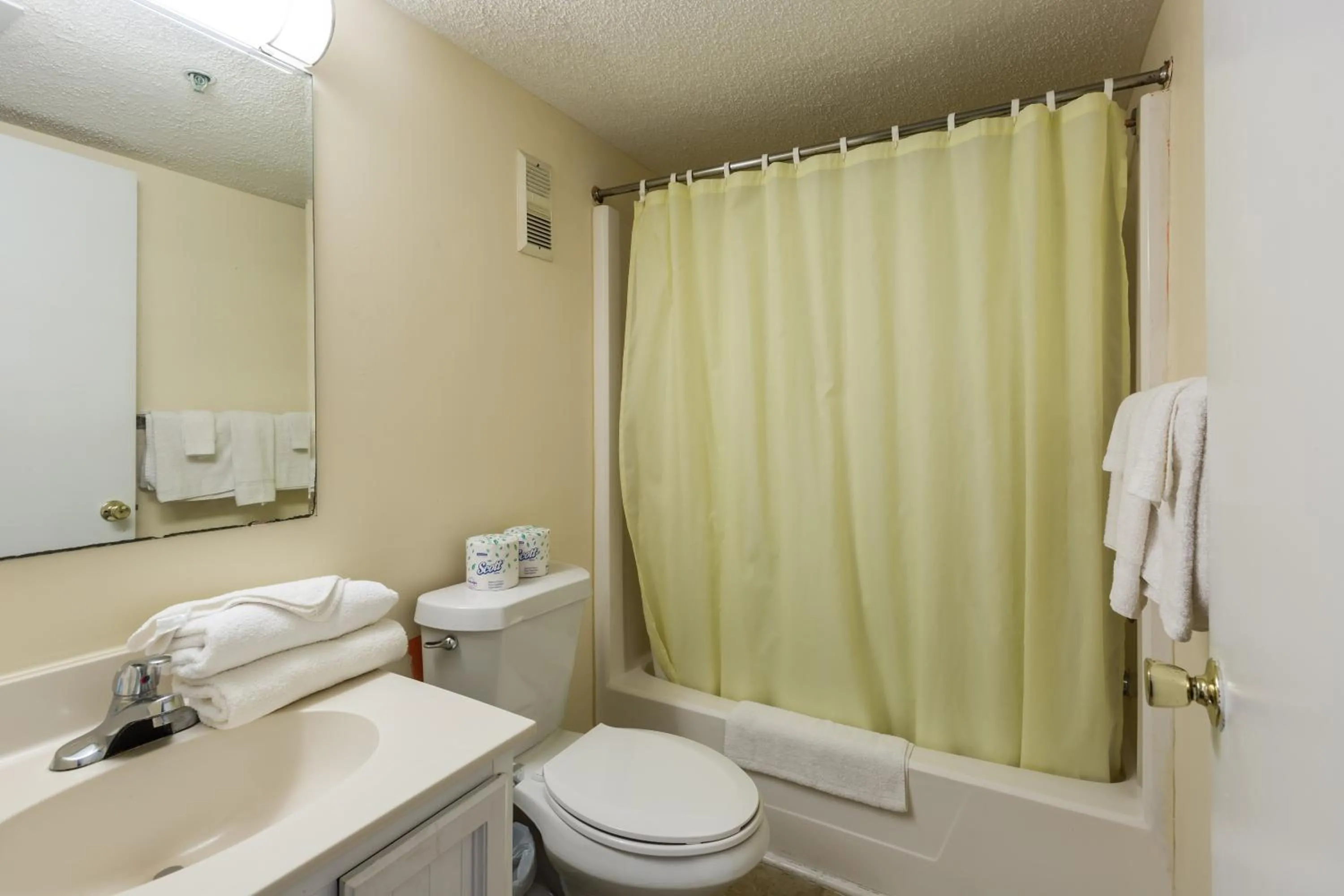 Bathroom in Windy Shores II