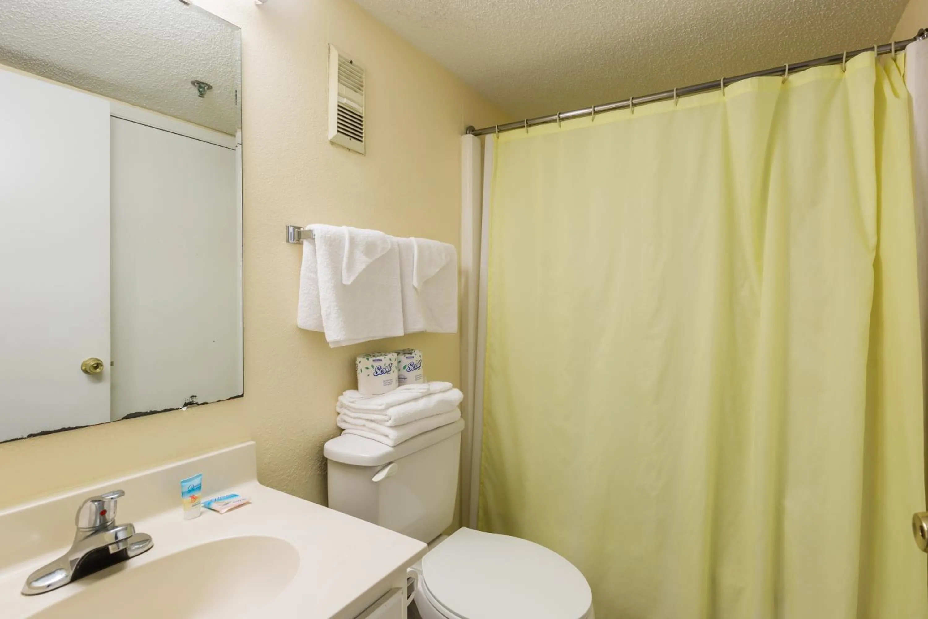 Bathroom in Windy Shores II