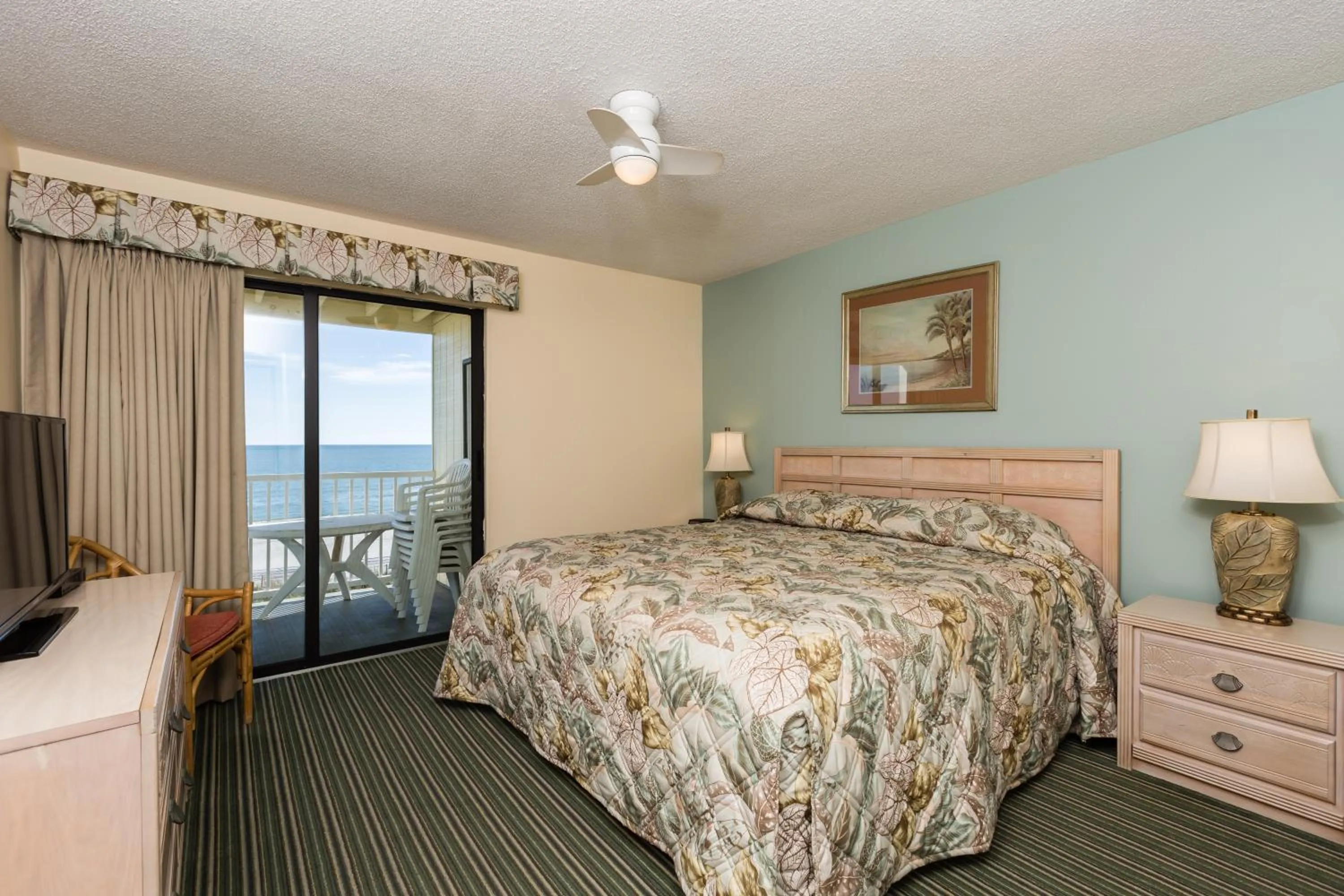 Balcony/Terrace, Bed in Windy Shores II