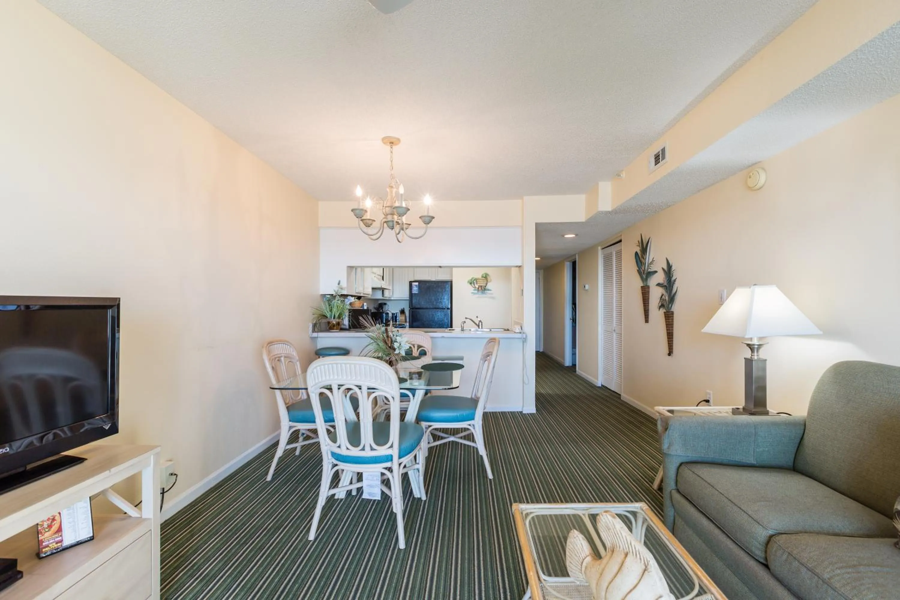Living room in Windy Shores II