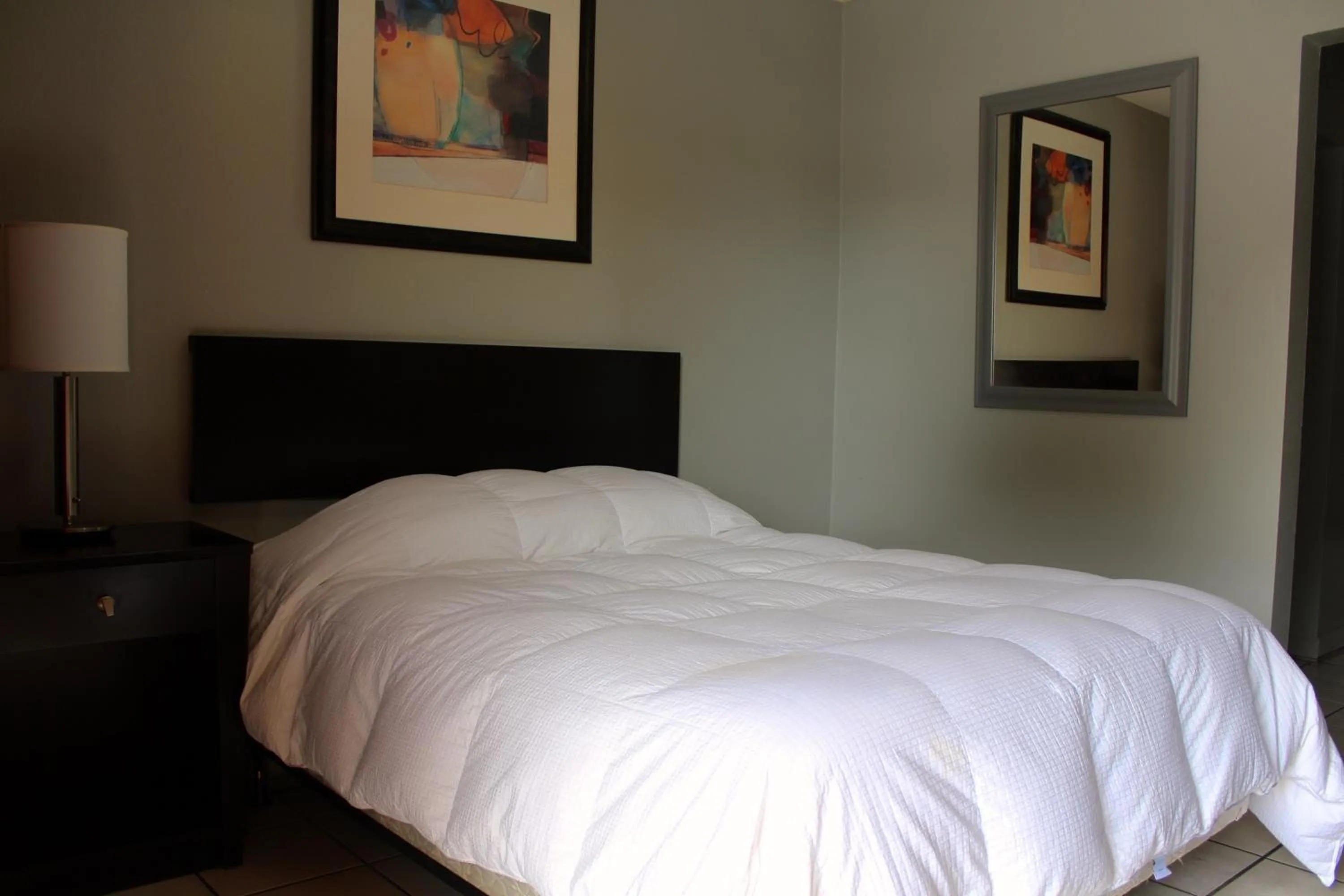 Bed in Ramona Motel