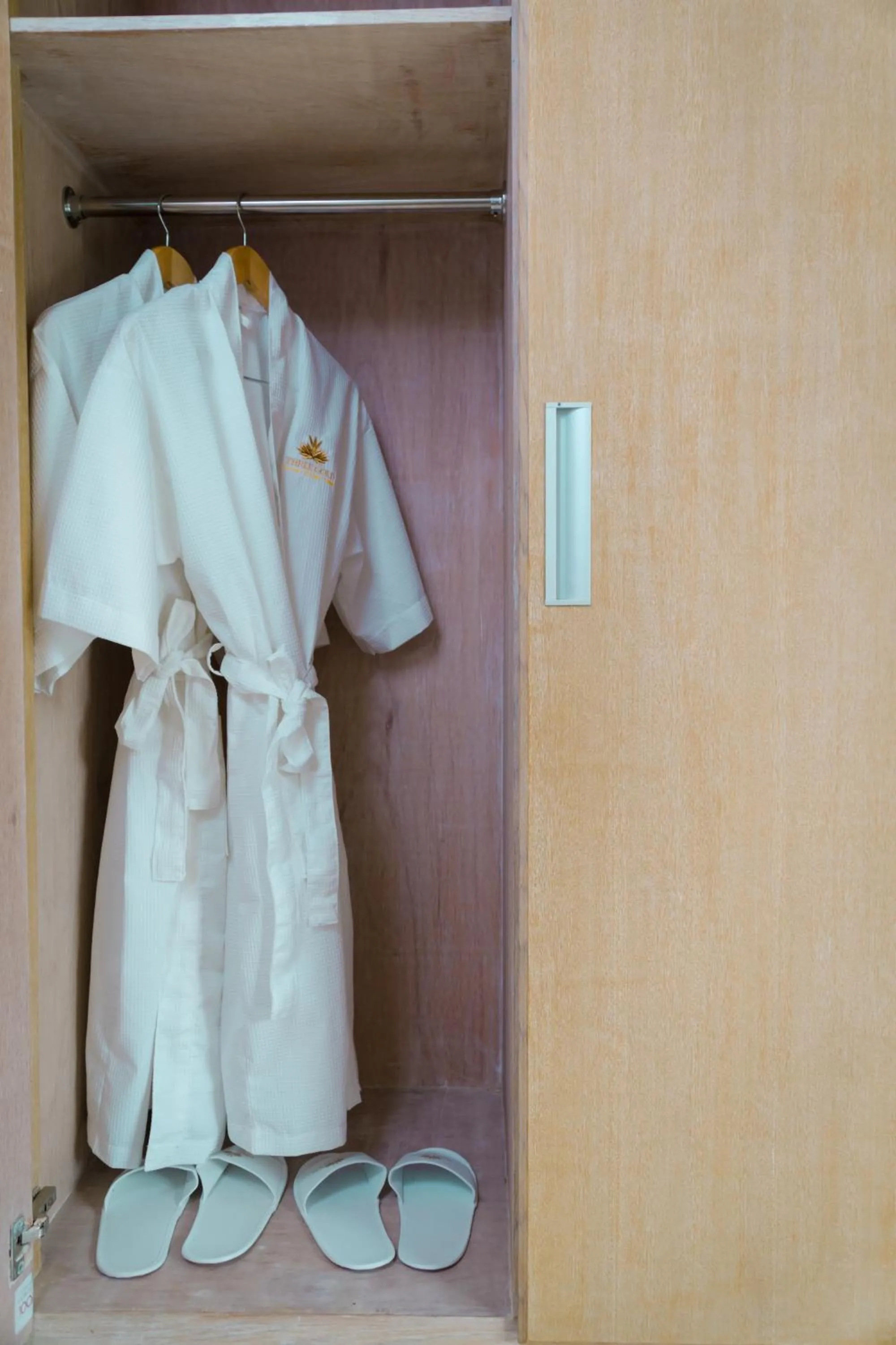 Text overlay in Three Gold Luxury Private Villas