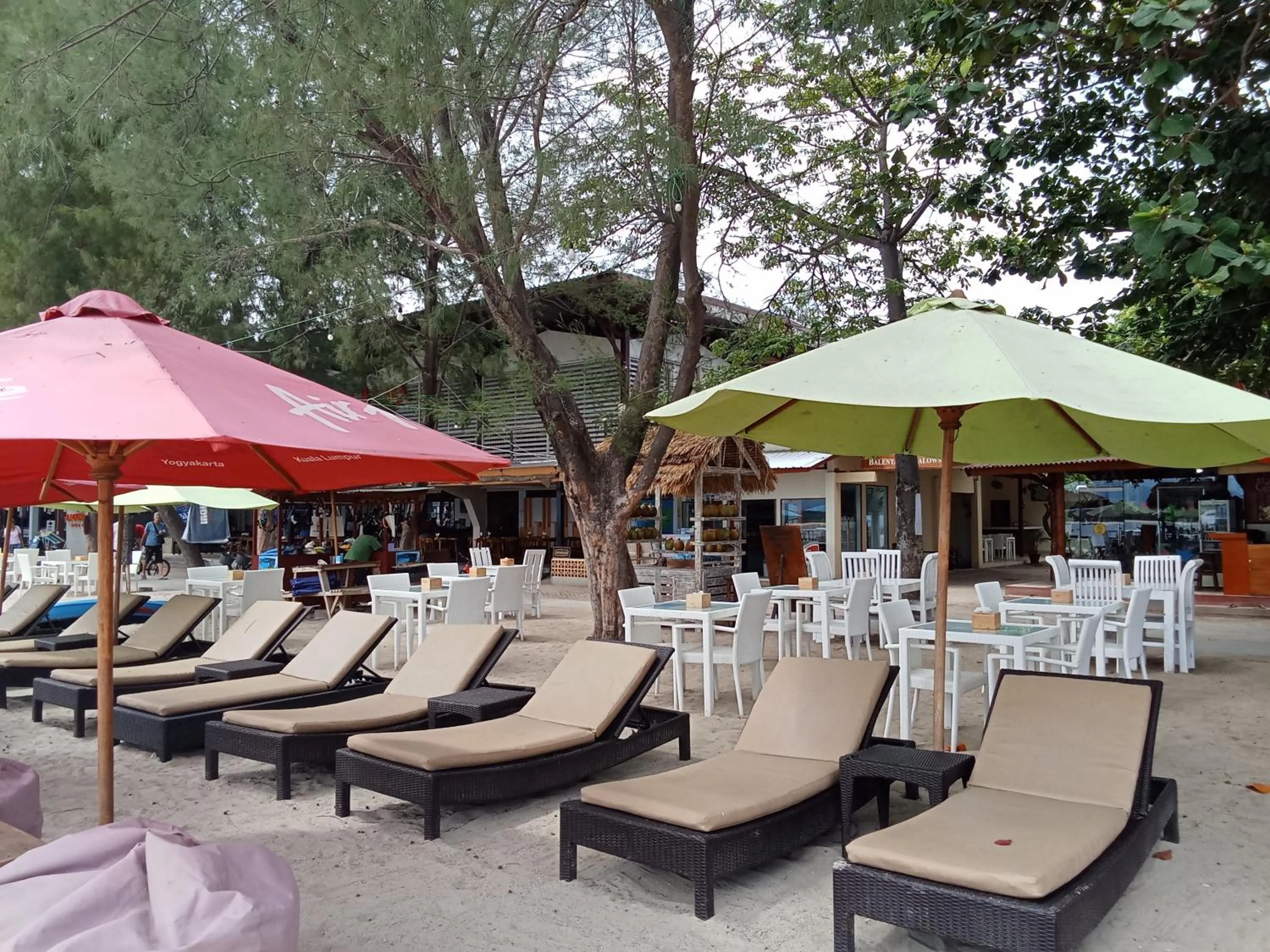 Beach in Balenta Bungalow Gili Trawangan