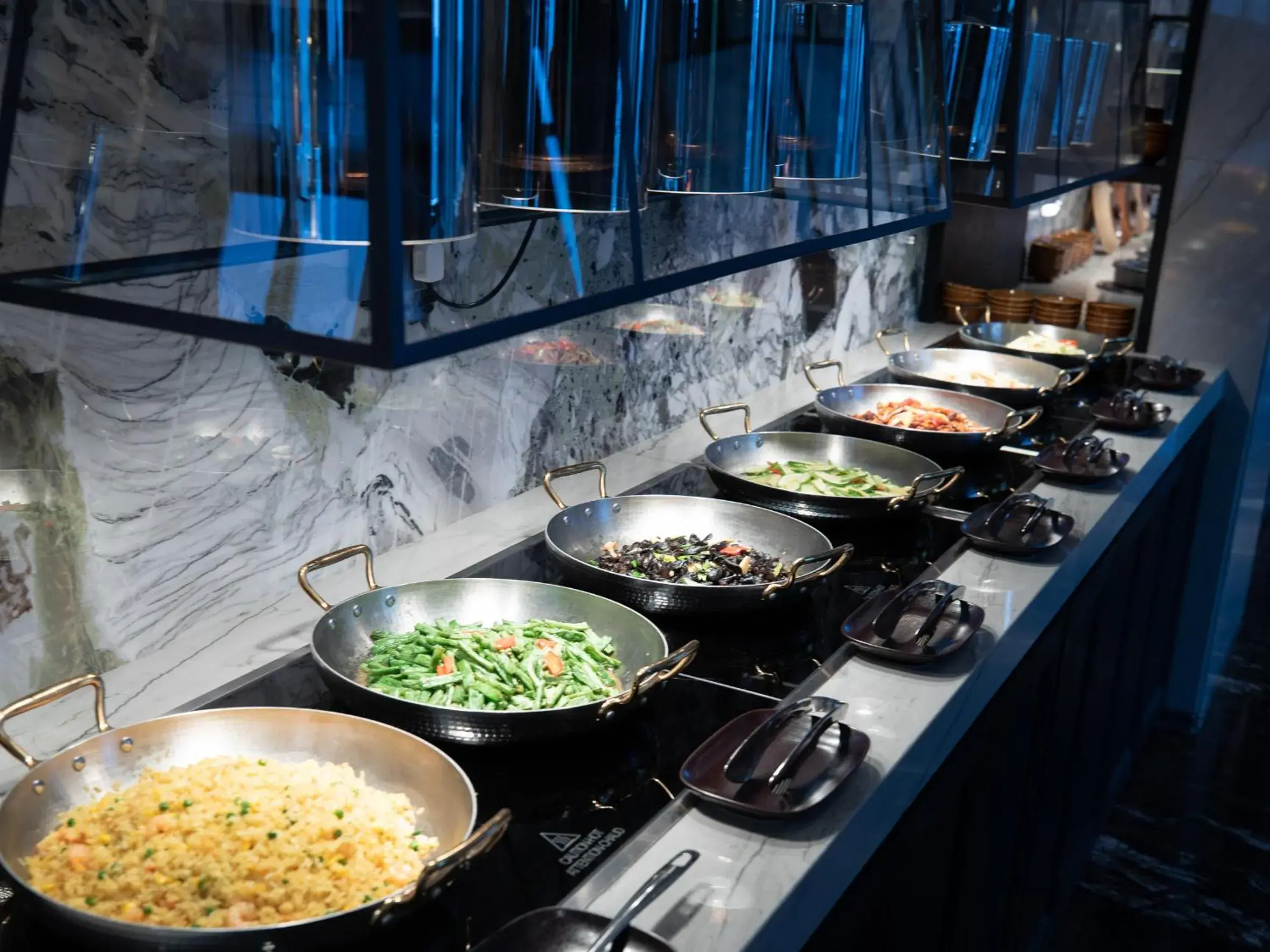 Restaurant/places to eat in Kingdom Hotel Restaurant/places to eat in Kingdom Hotel