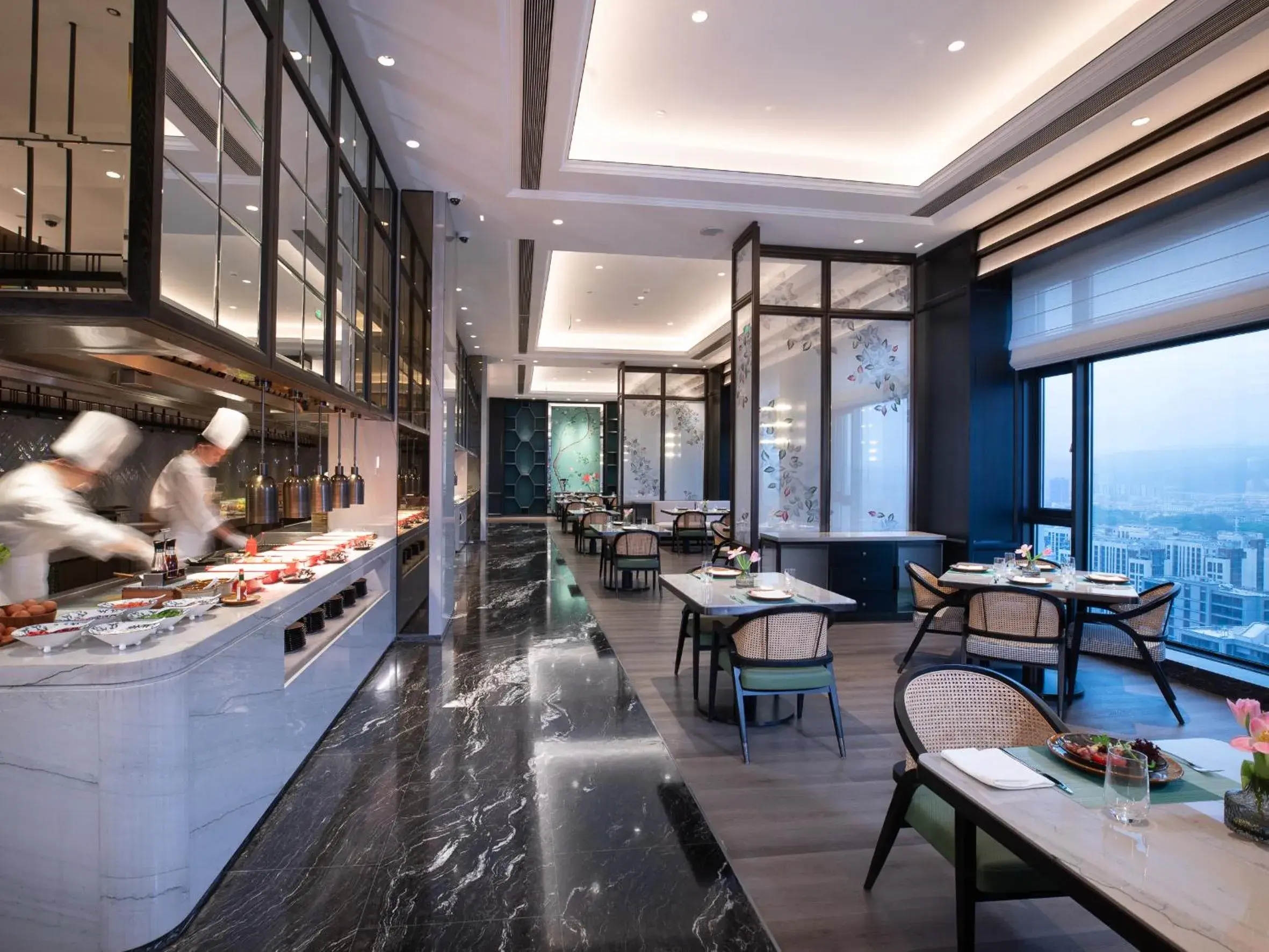 Restaurant/places to eat in Kingdom Hotel Restaurant/places to eat in Kingdom Hotel