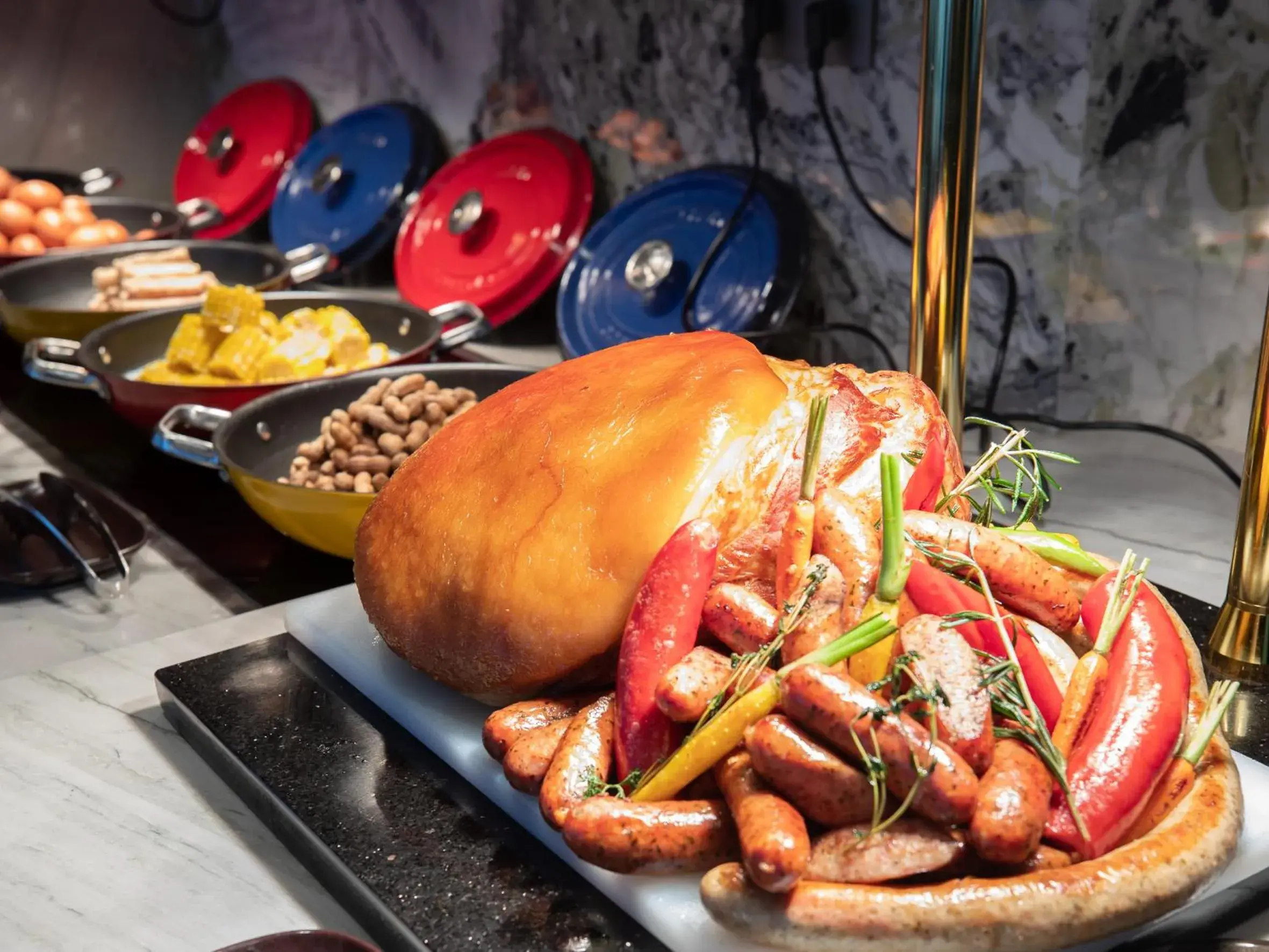 Restaurant/places to eat in Kingdom Hotel Restaurant/places to eat in Kingdom Hotel