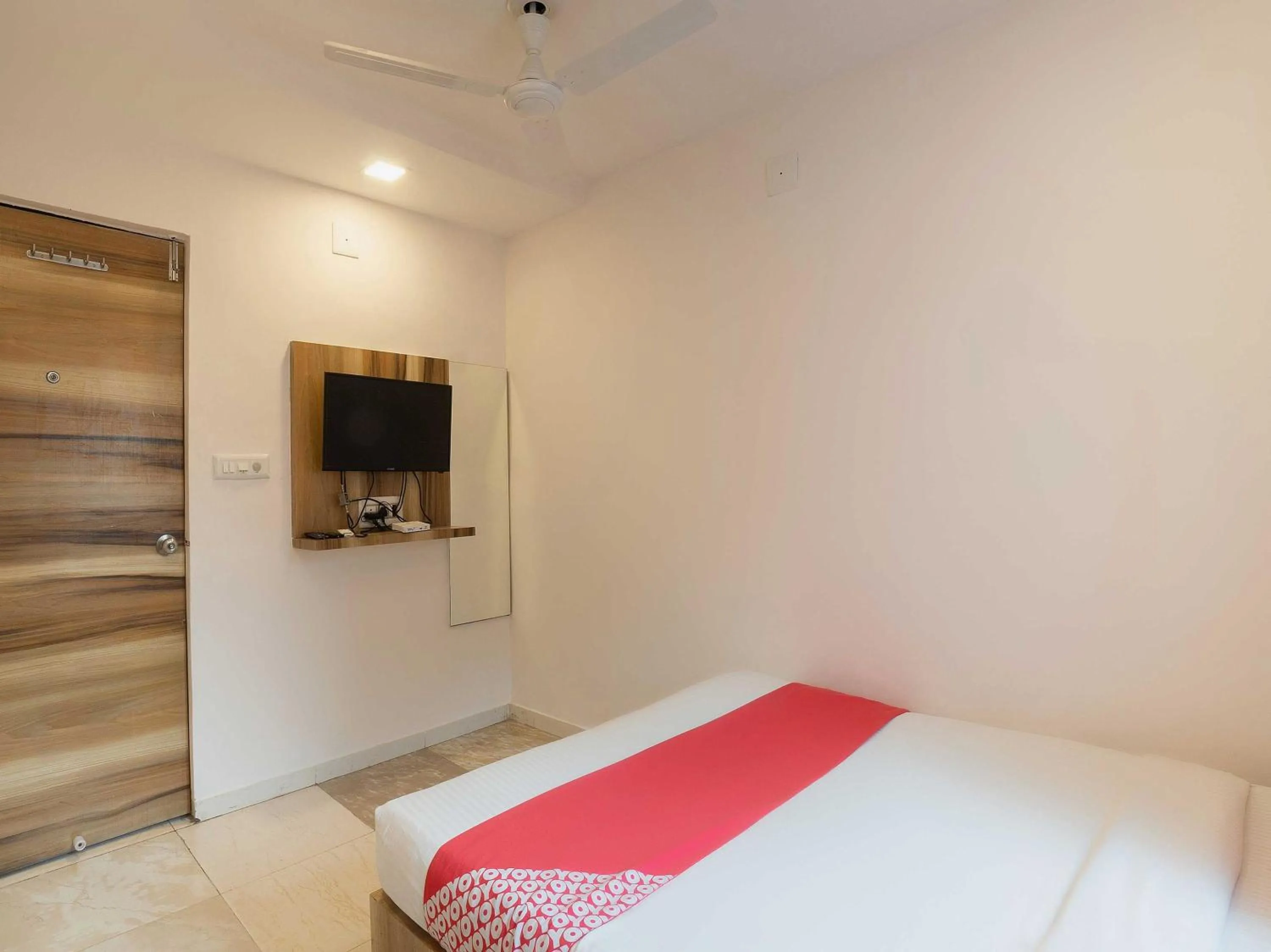 Bedroom in Hotel O Swell