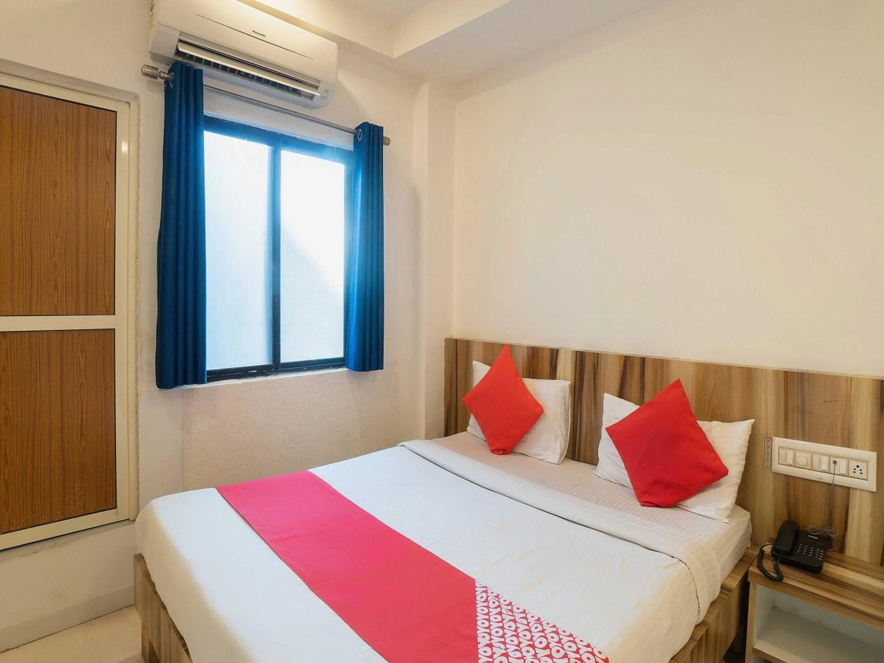 Bedroom in Hotel O Swell