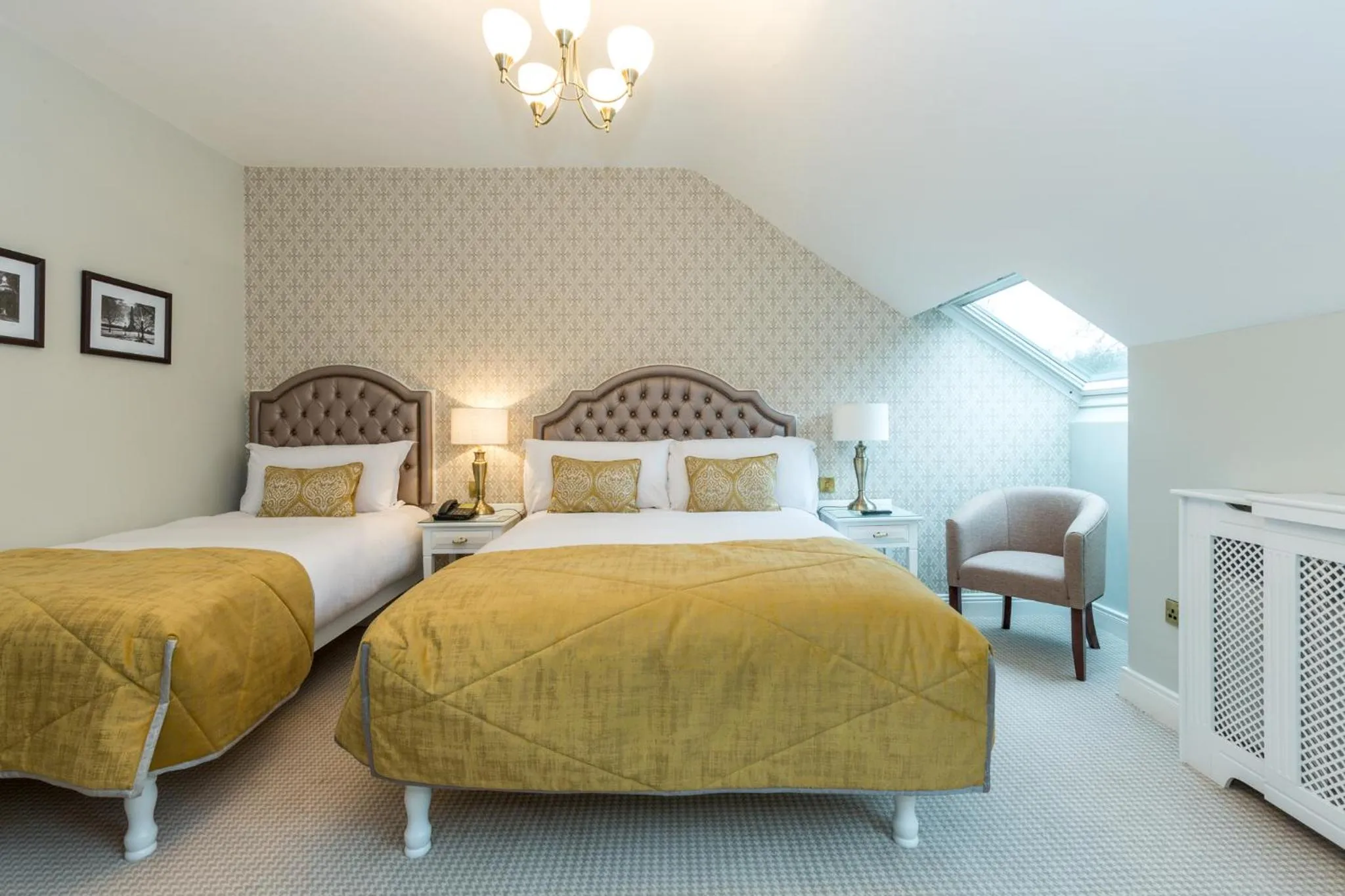 Bedroom, Bed in Stauntons on the Green Hotel