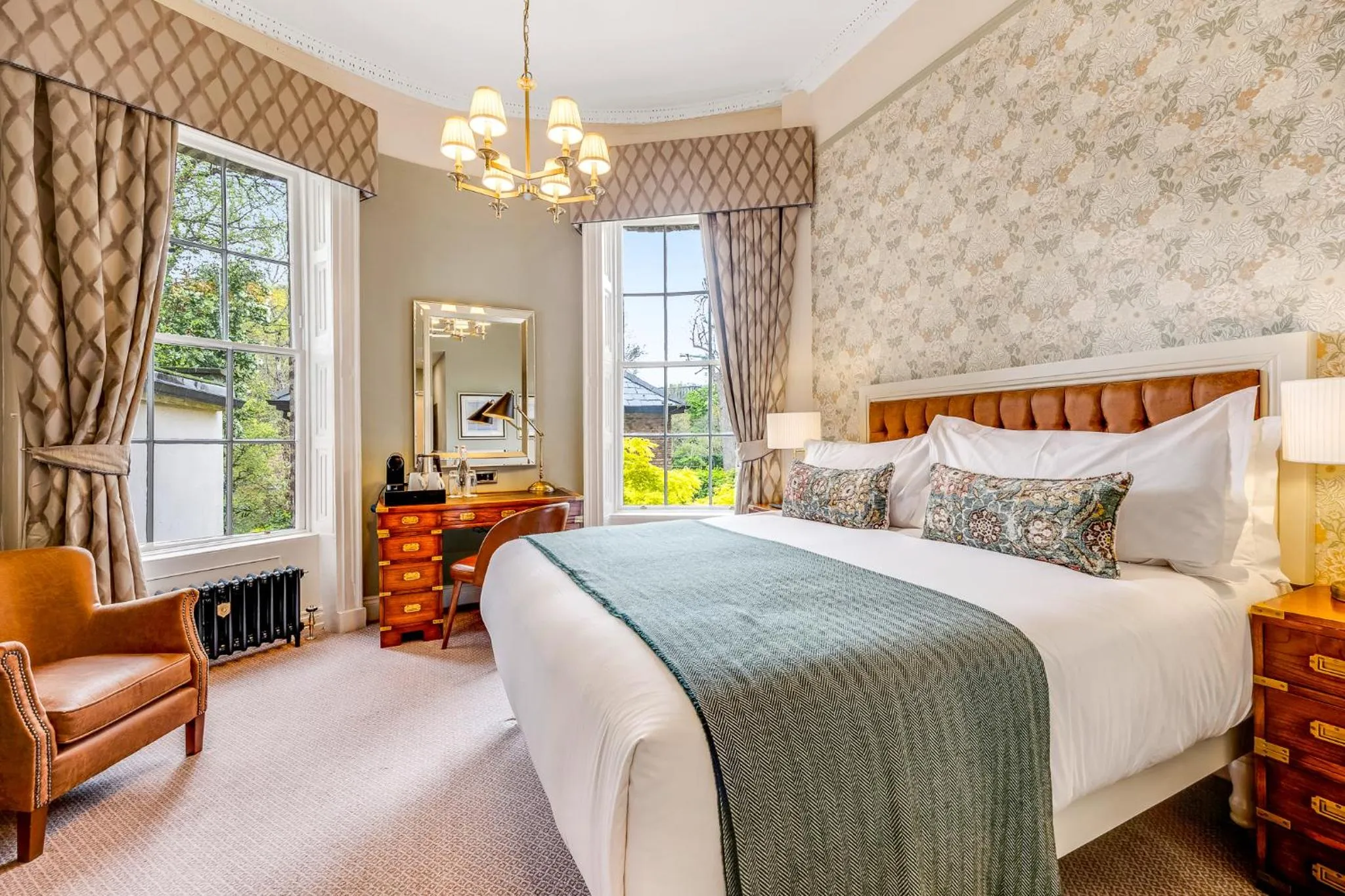 Bedroom, Bed in Stauntons on the Green Hotel