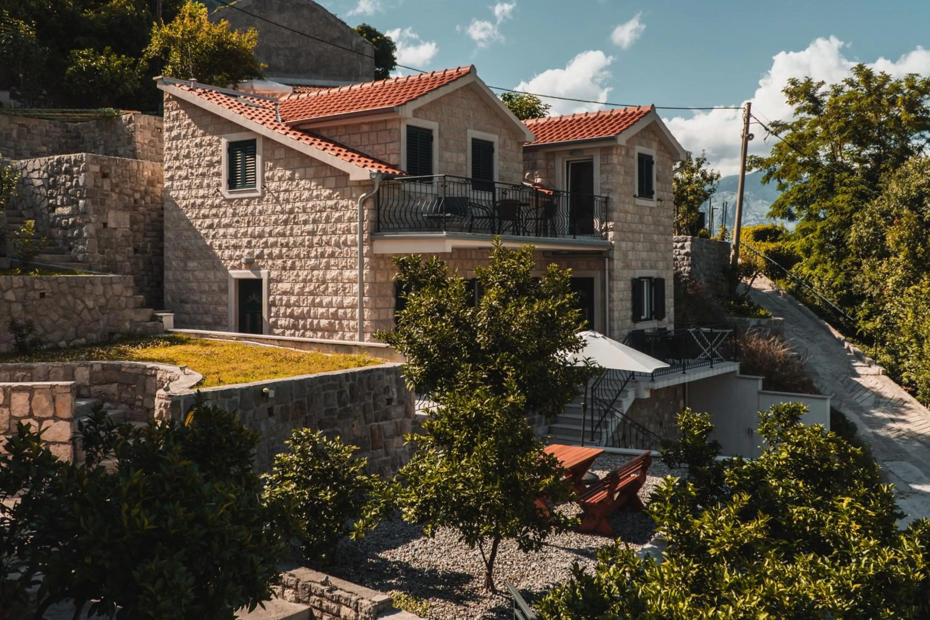 Property building in Apartments Dončić
