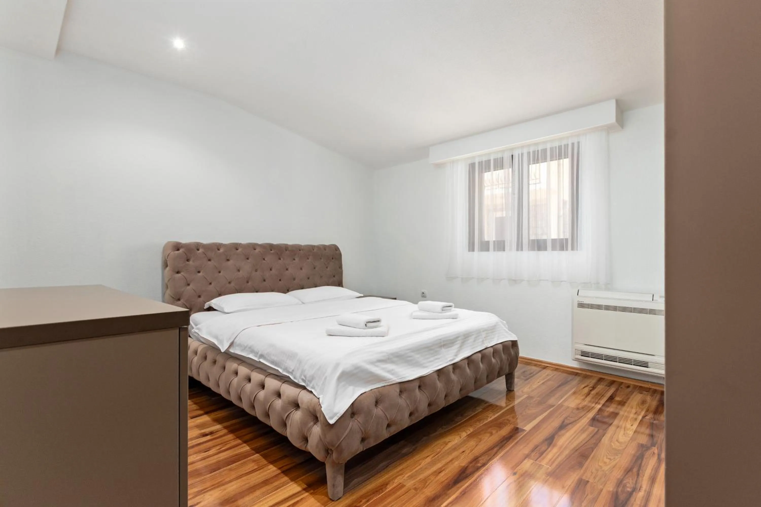 Bed in Apartments Dončić