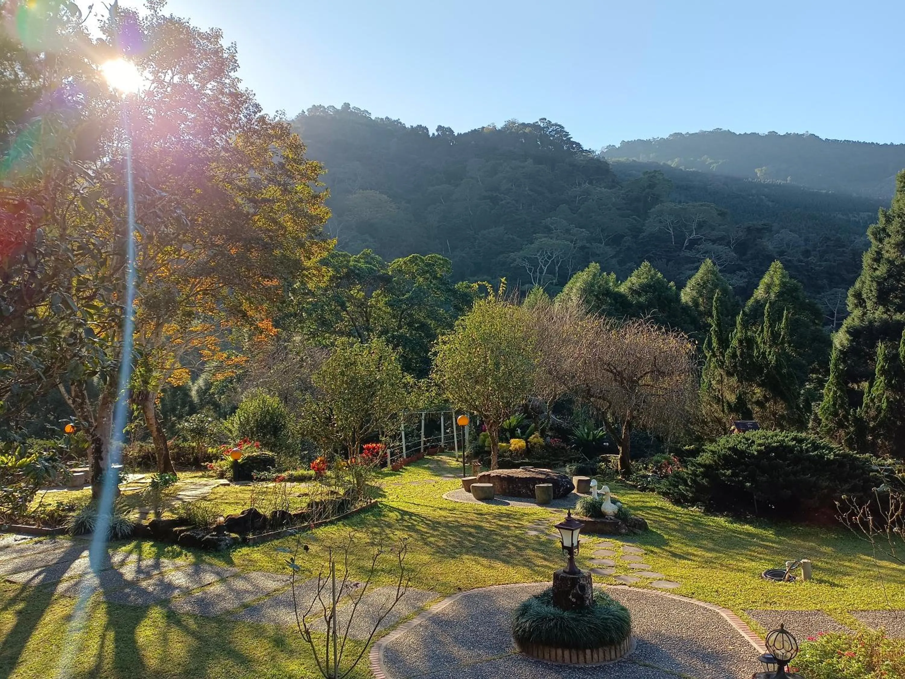 Rong Yuan Gu Homestay