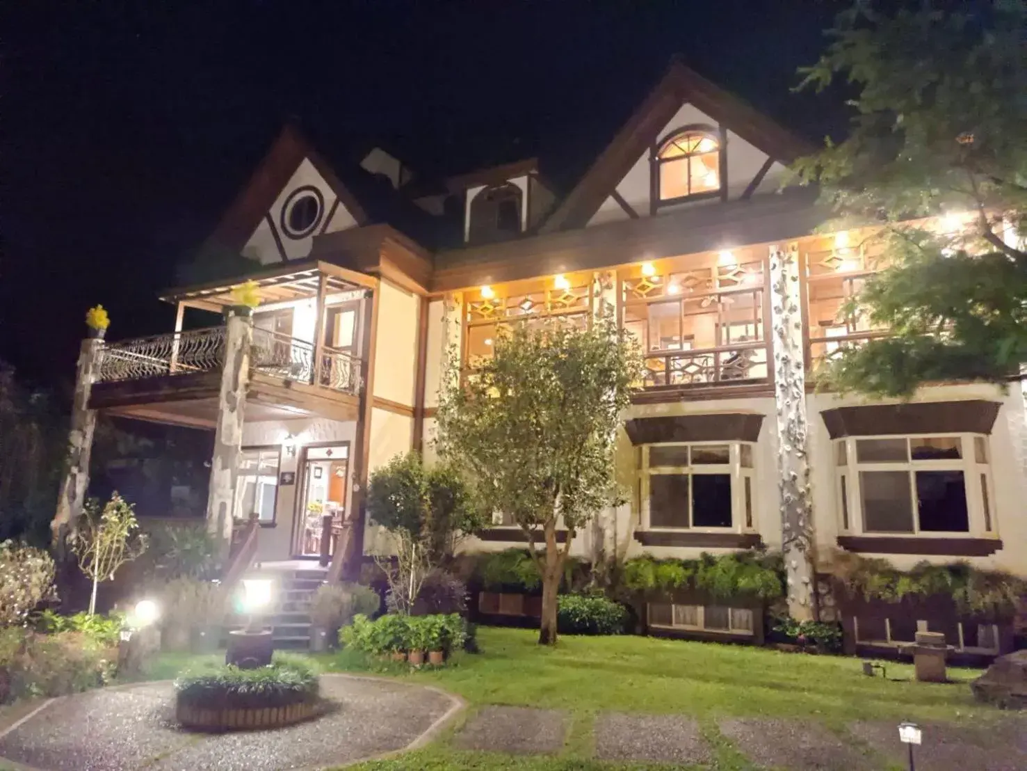 Rong Yuan Gu Homestay Rong Yuan Gu Homestay