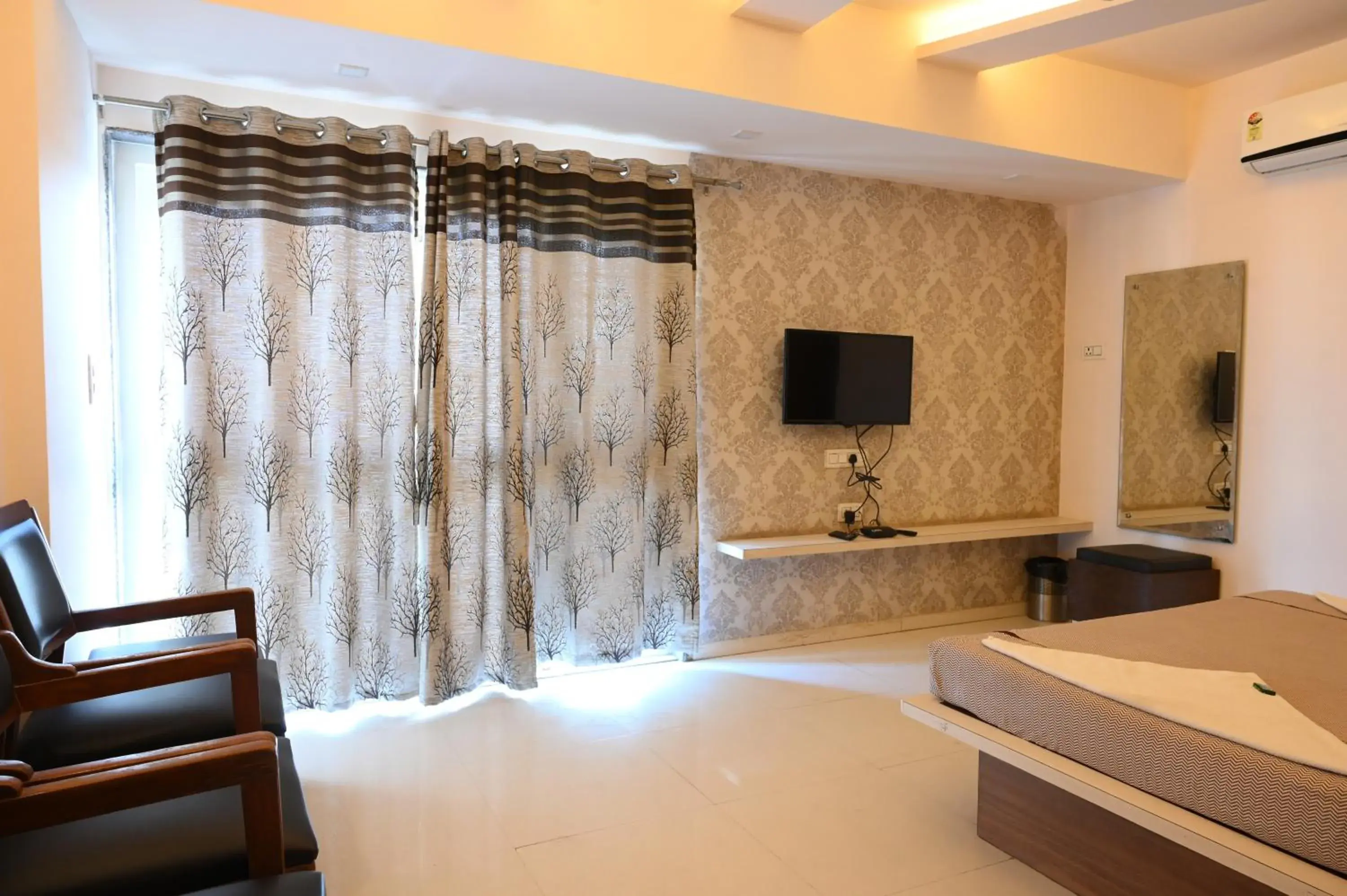 Bedroom in Hotel Ramkrishna Inn Bedroom in Hotel Ramkrishna Inn