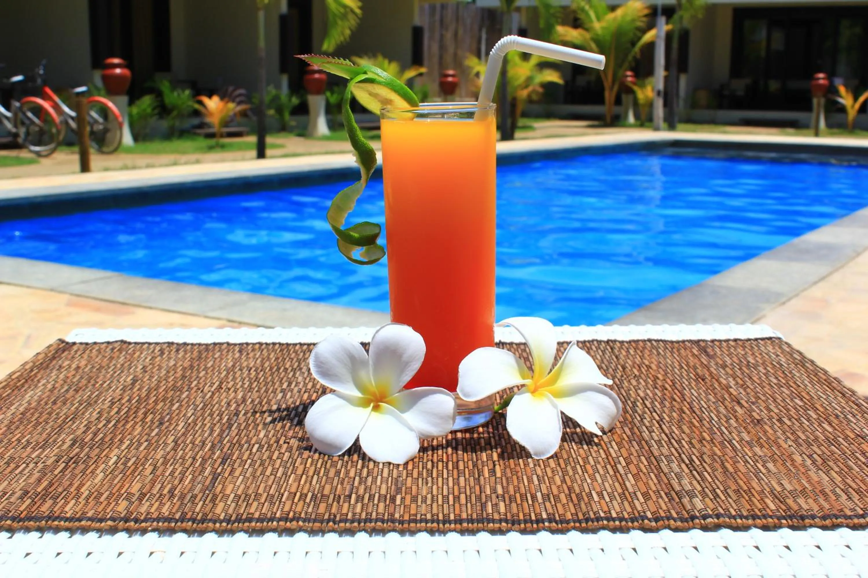 Non alcoholic drinks in Kaluku Gili Resort